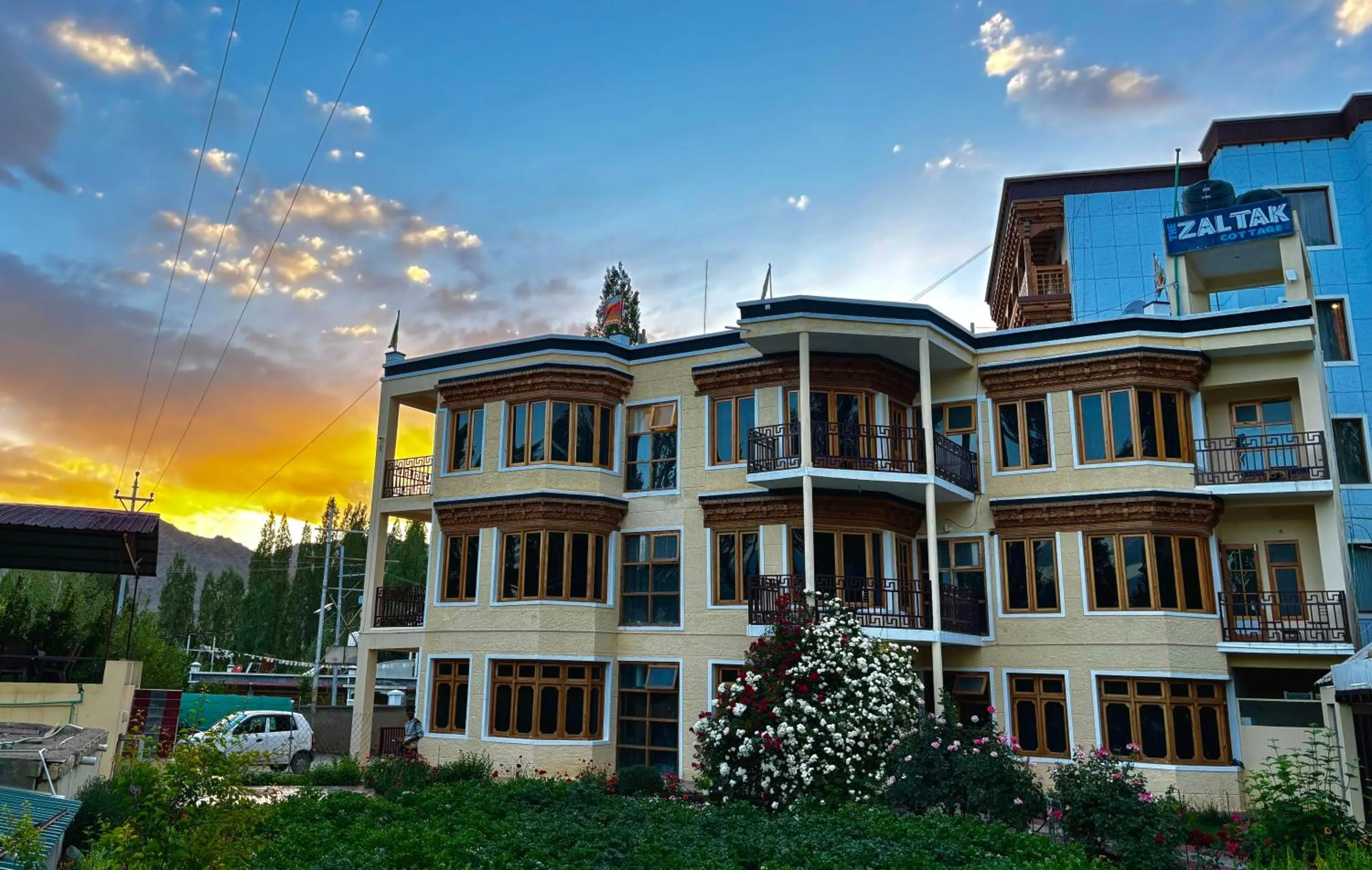 Property building in Zaltak Guest House and Hostel
