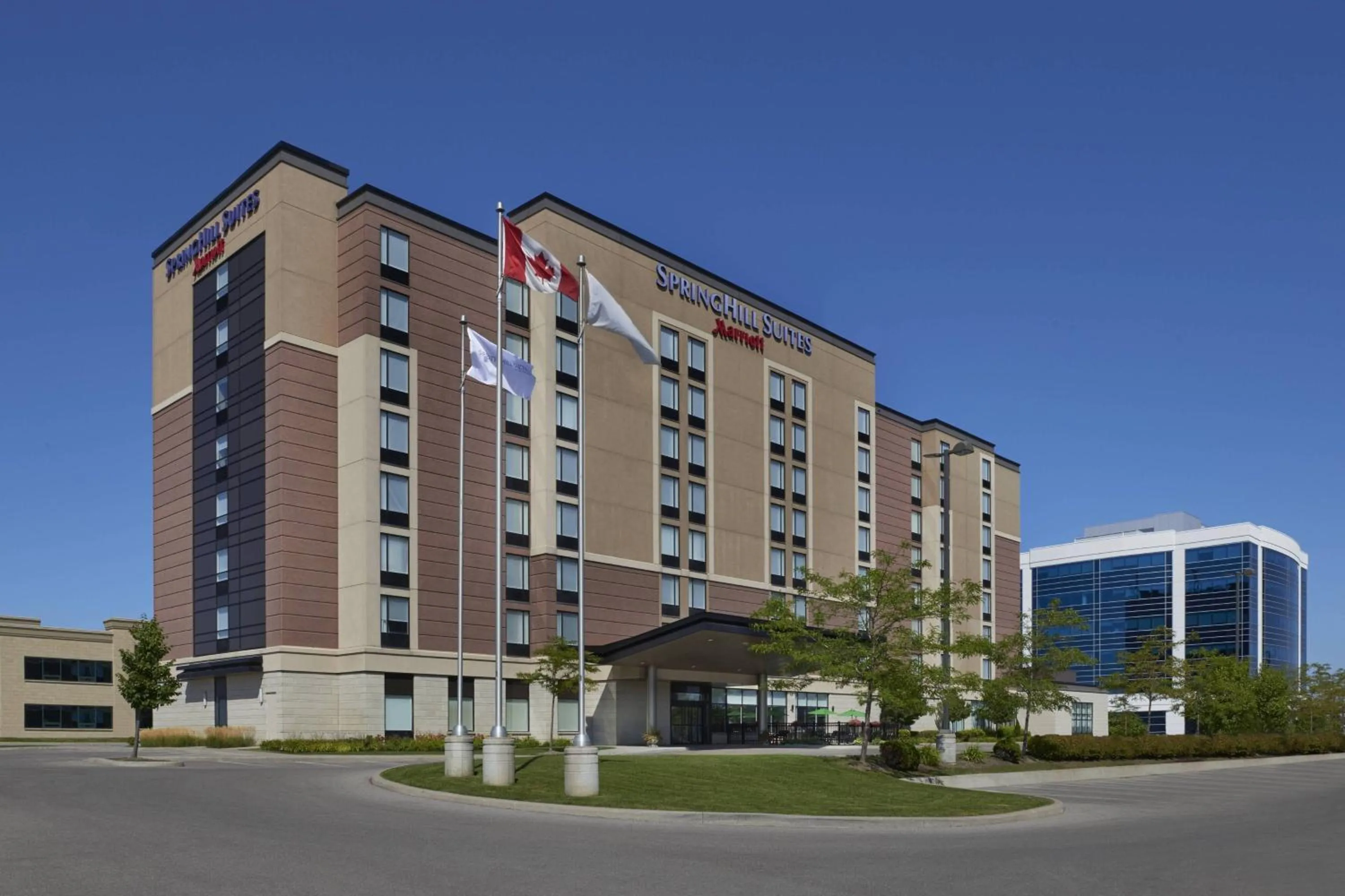 Property building in SpringHill Suites by Marriott Toronto Vaughan