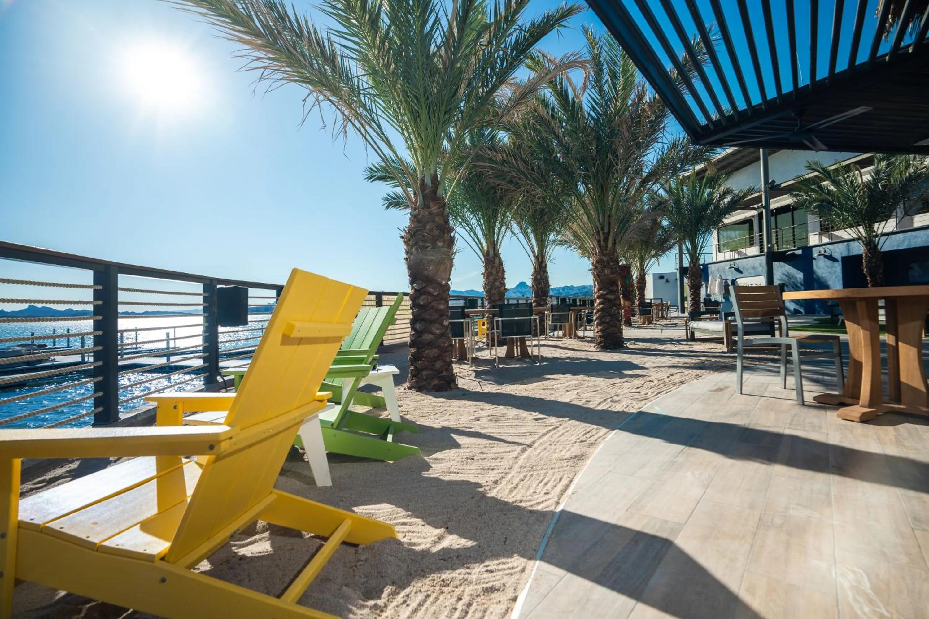 Balcony/Terrace in The Nautical Beachfront Resort