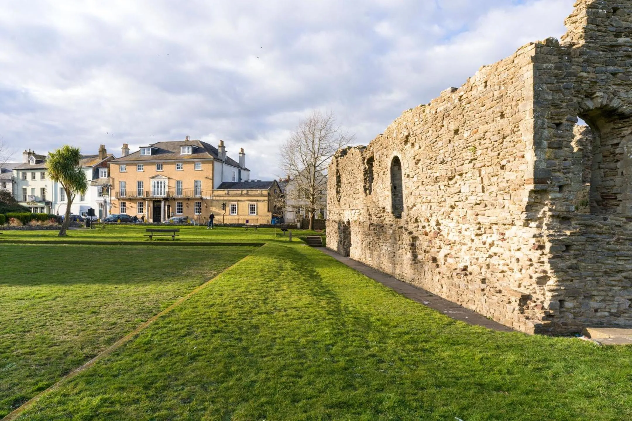 Property building in The Kings Arms