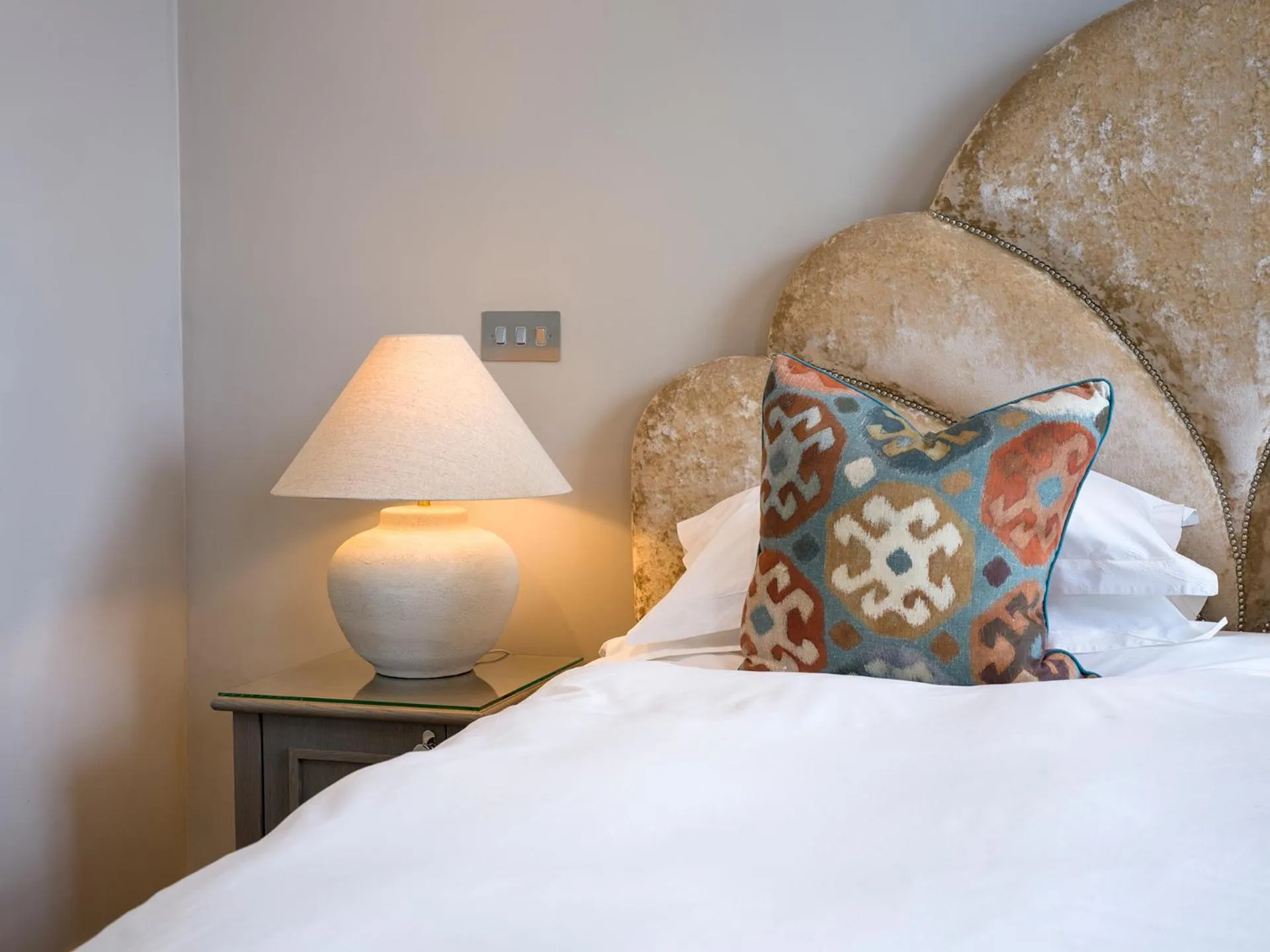 Bedroom, Bed in The Kings Arms