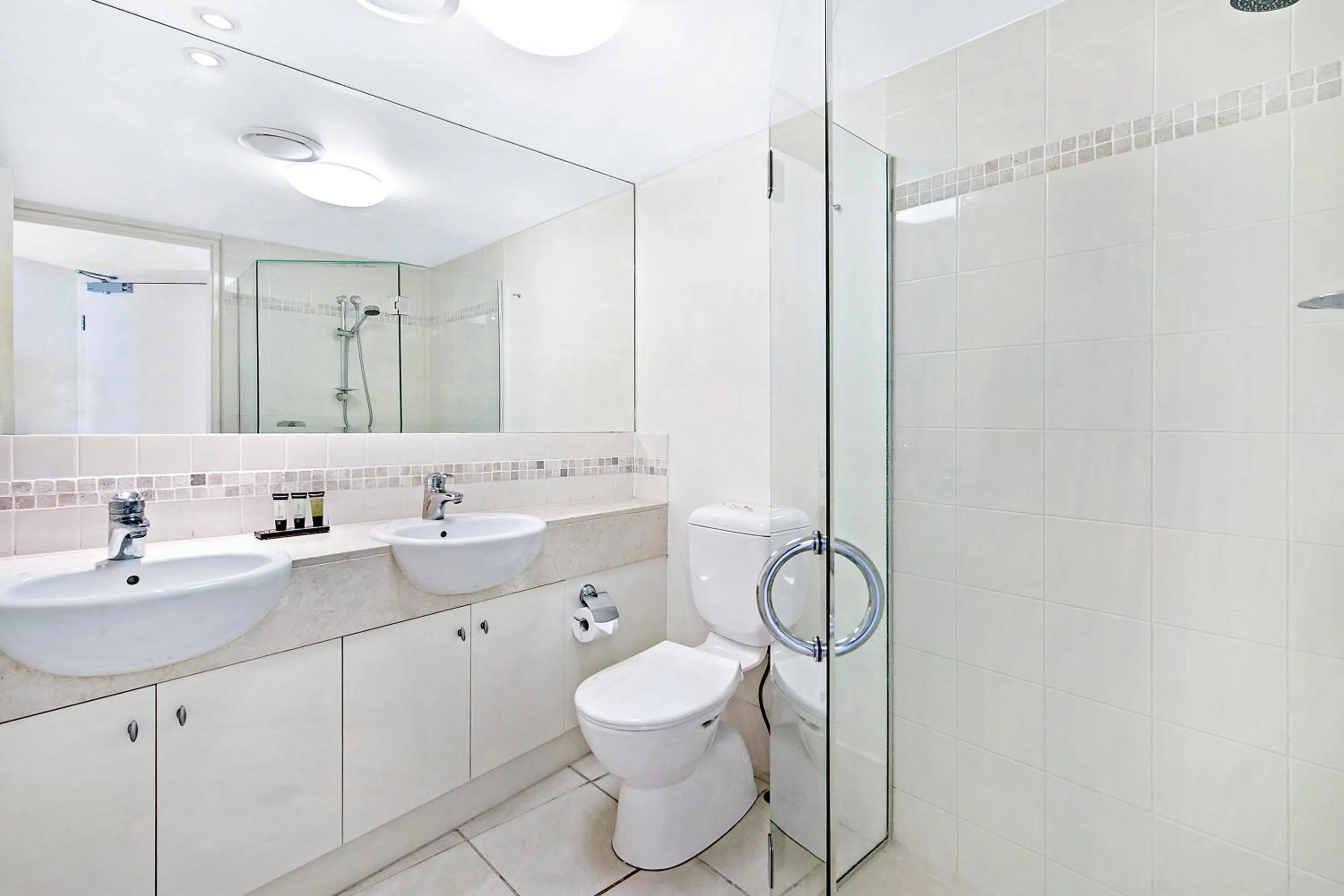 Bathroom in ULTIQA Shearwater Resort