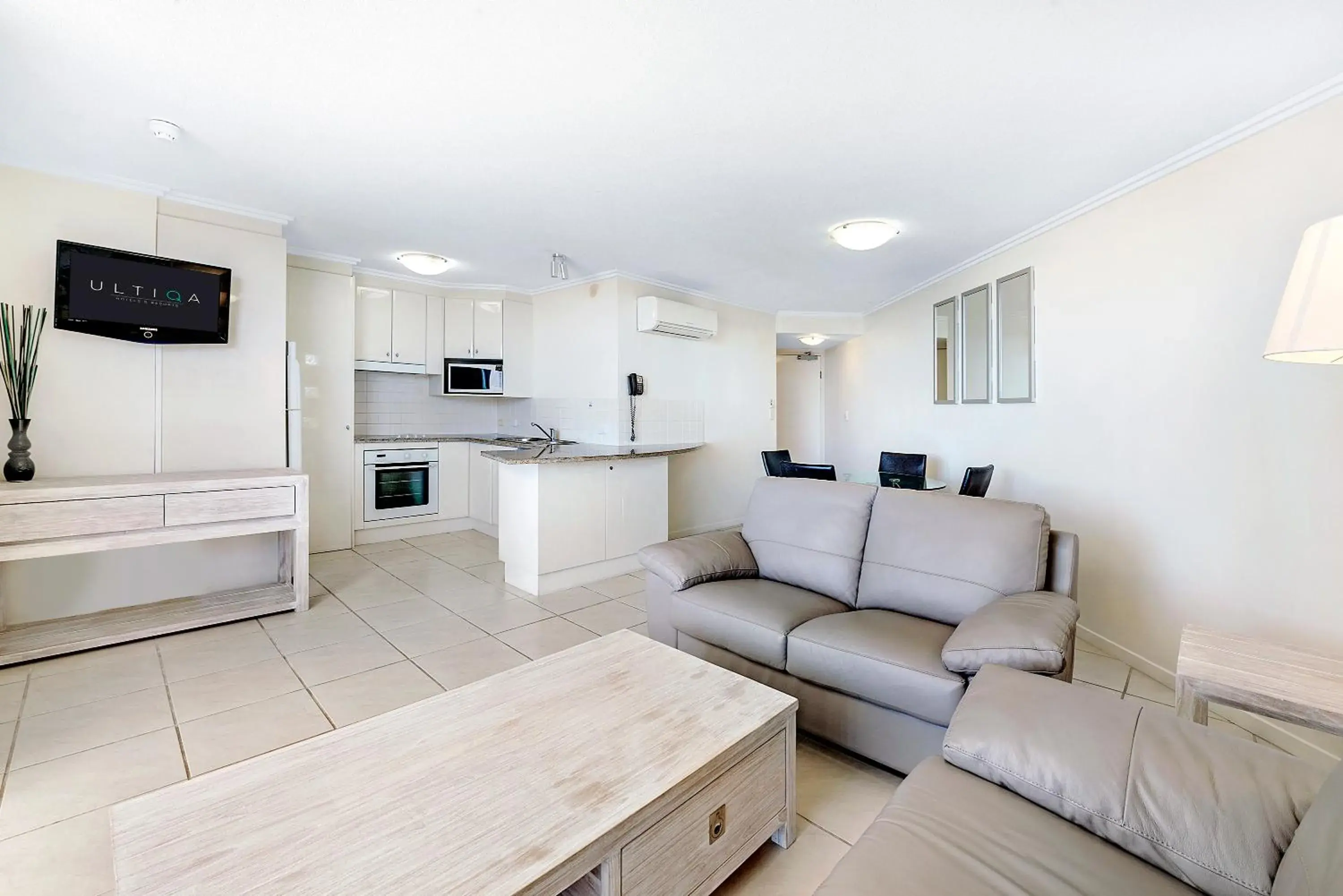 One-Bedroom Apartment in ULTIQA Shearwater Resort One-Bedroom Apartment in ULTIQA Shearwater Resort