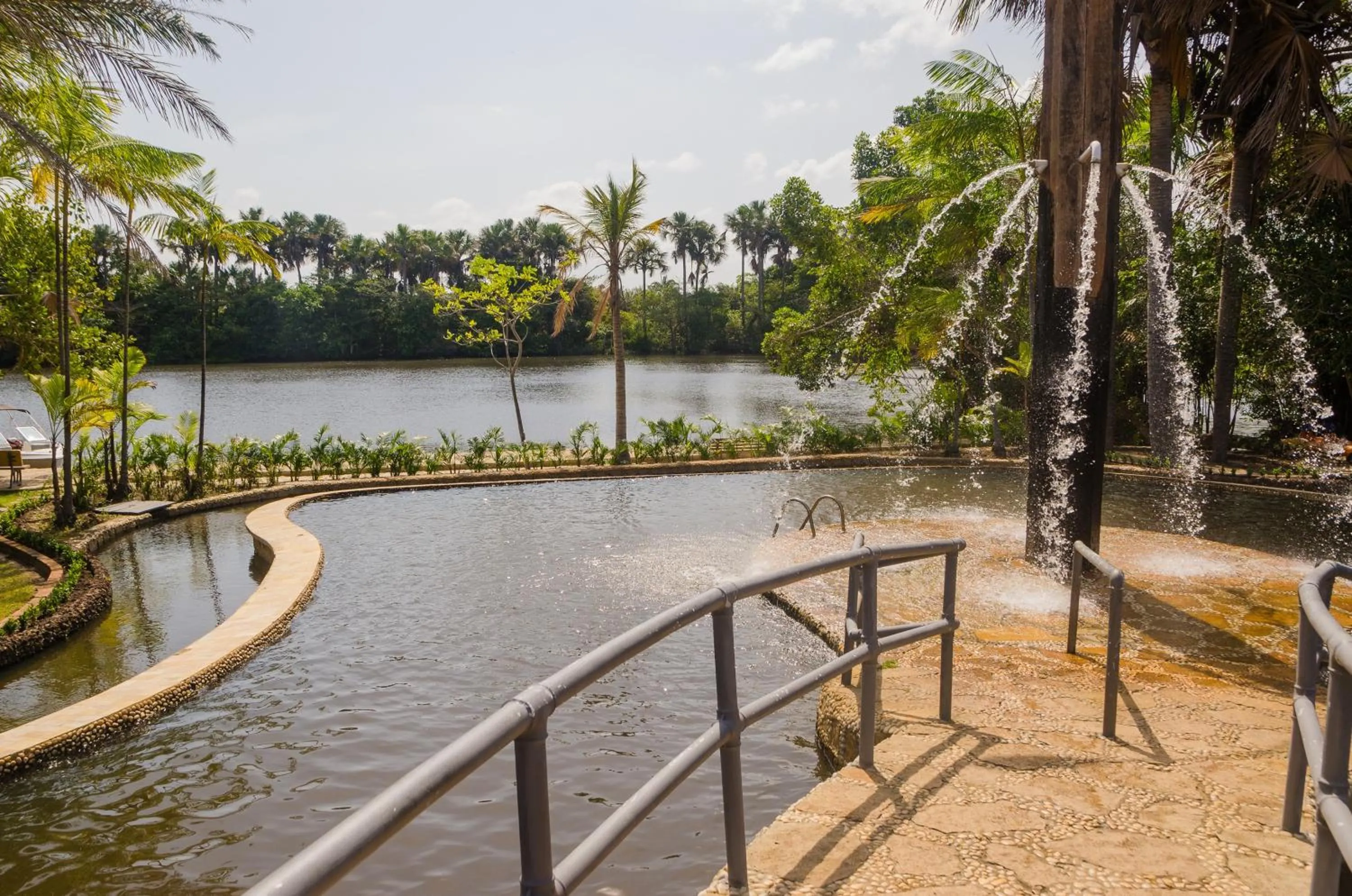 Porto Preguiças Resort