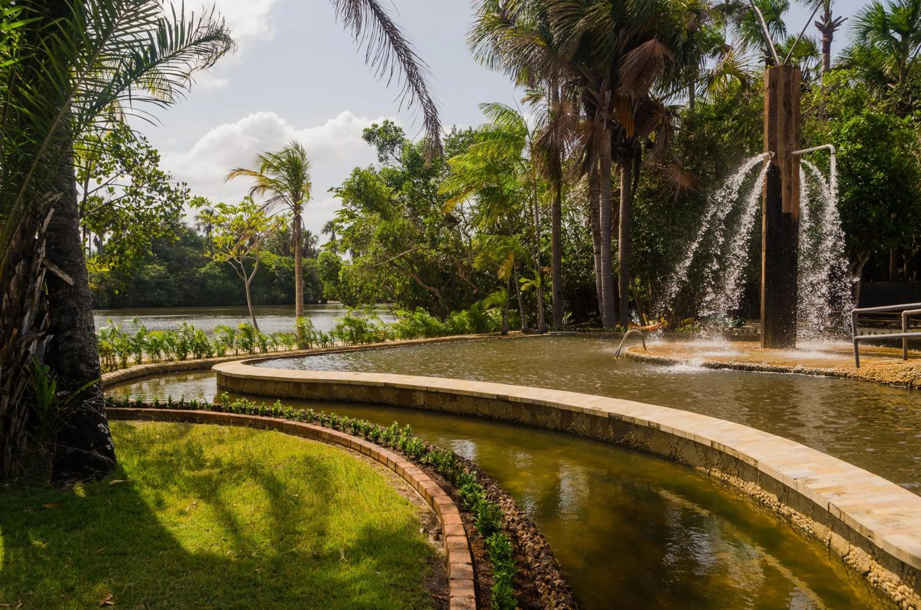 Porto Preguiças Resort