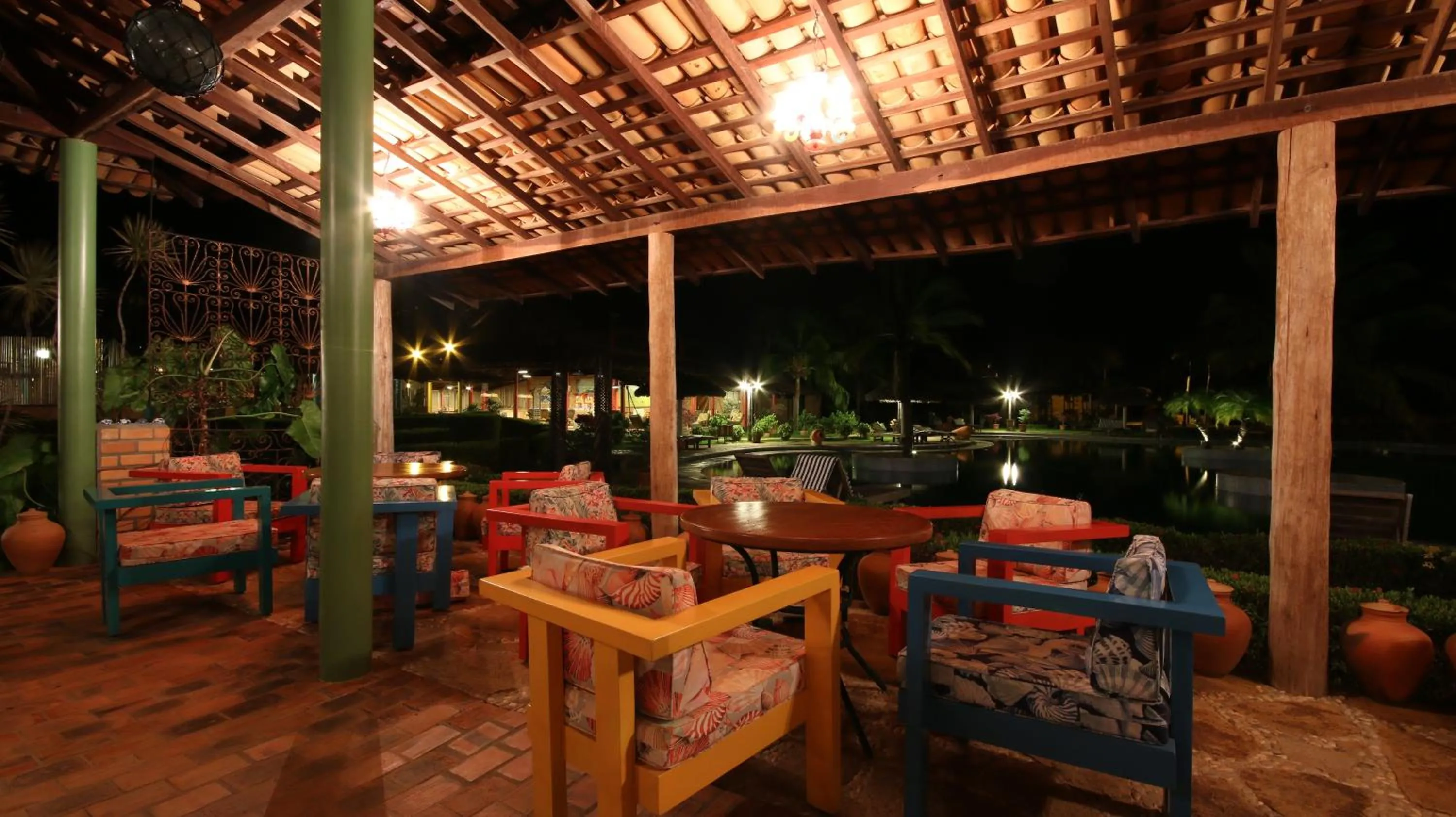 Restaurant/places to eat in Porto Preguiças Resort