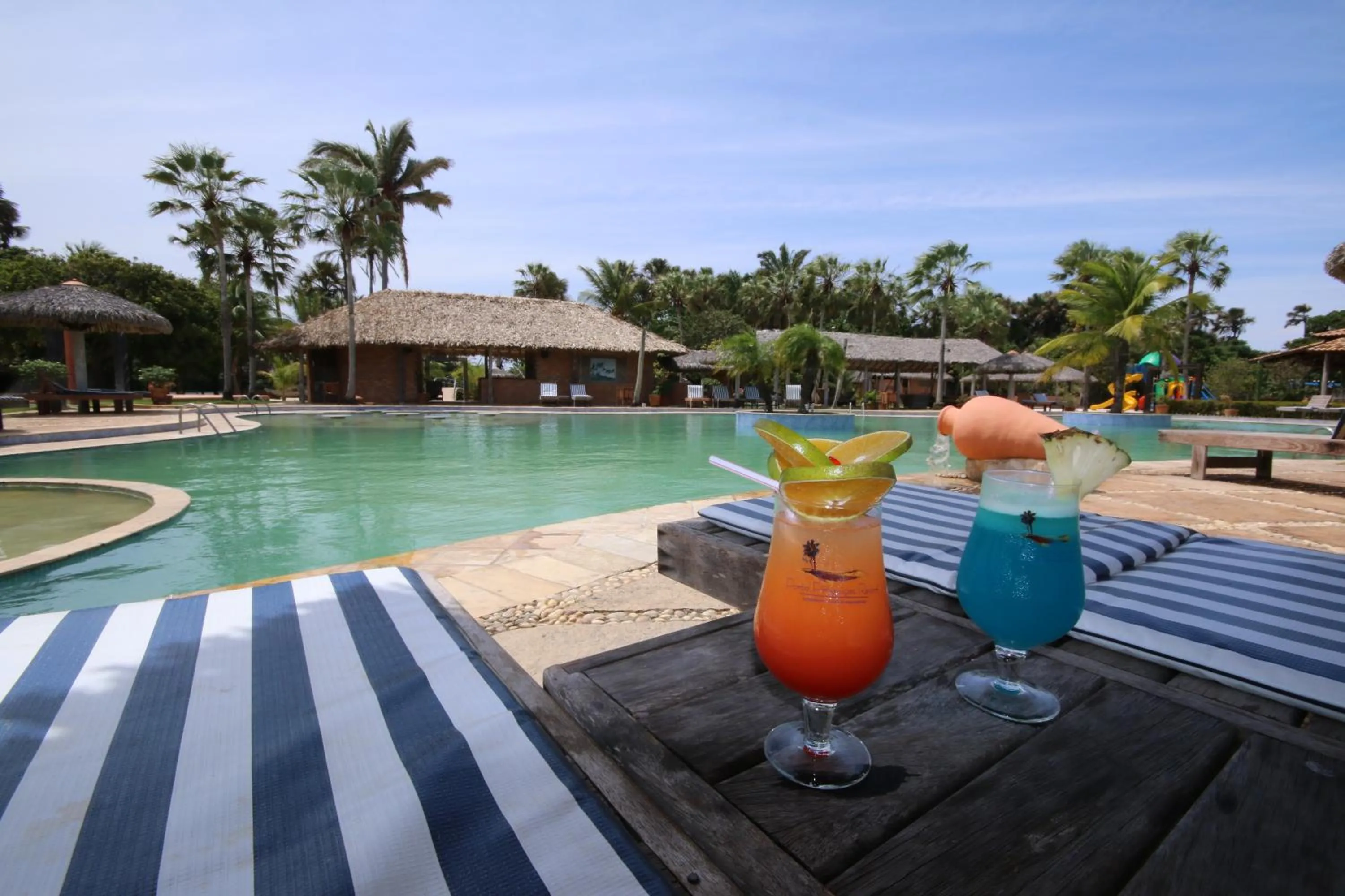 Swimming pool in Porto Preguiças Resort