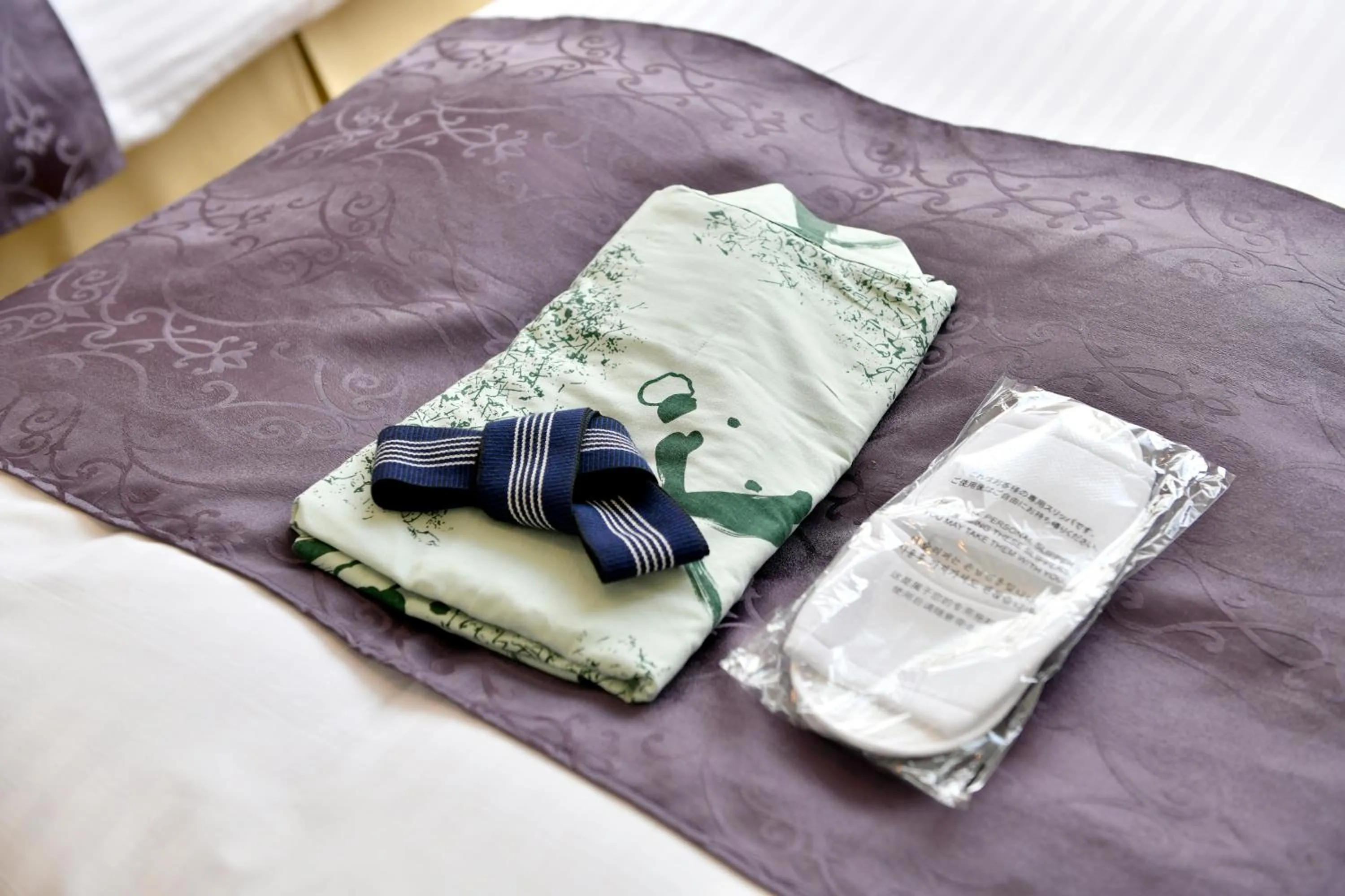 Area and facilities, Bed in New Commander Hotel Osaka Neyagawa