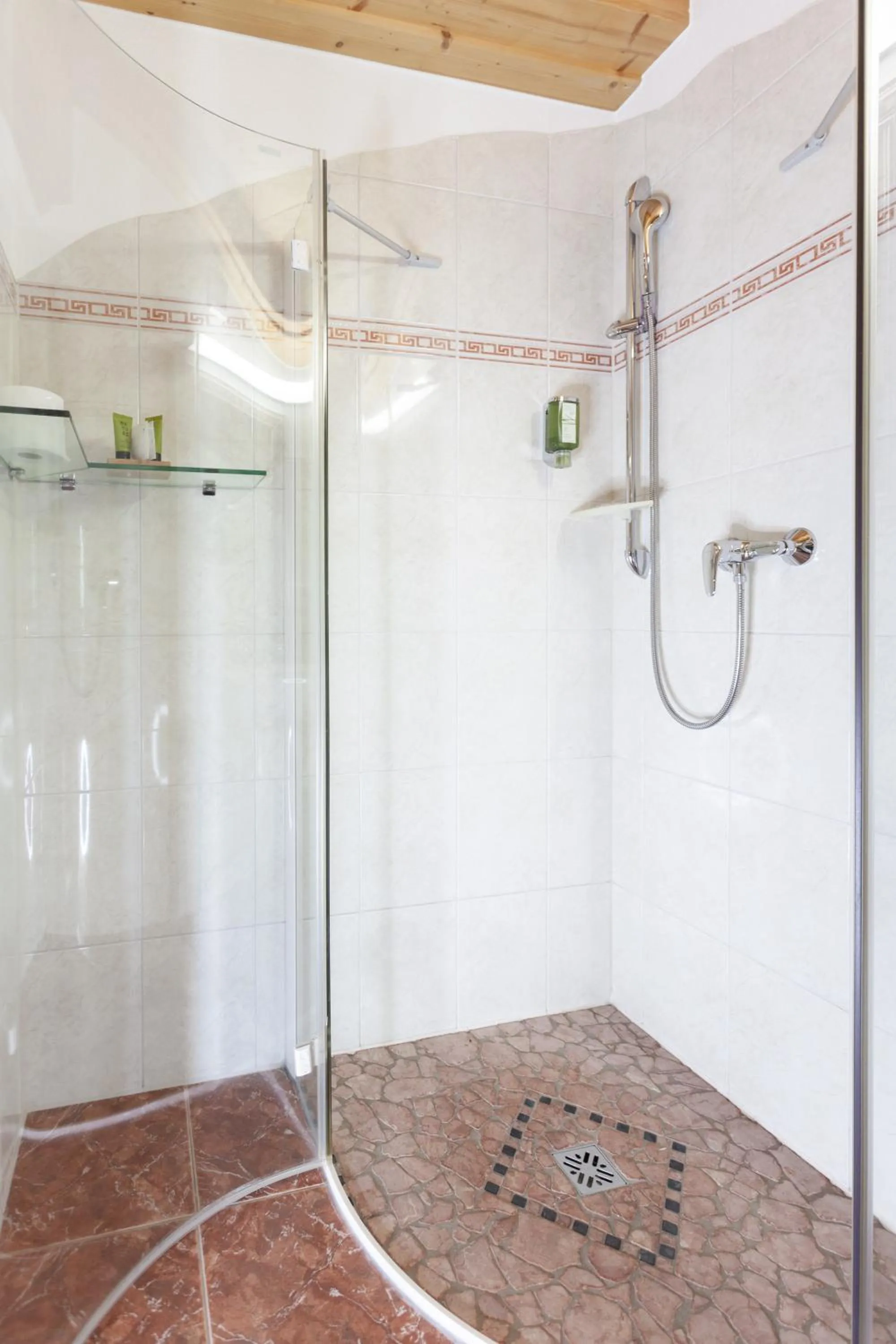 Bathroom in Hotel Stern