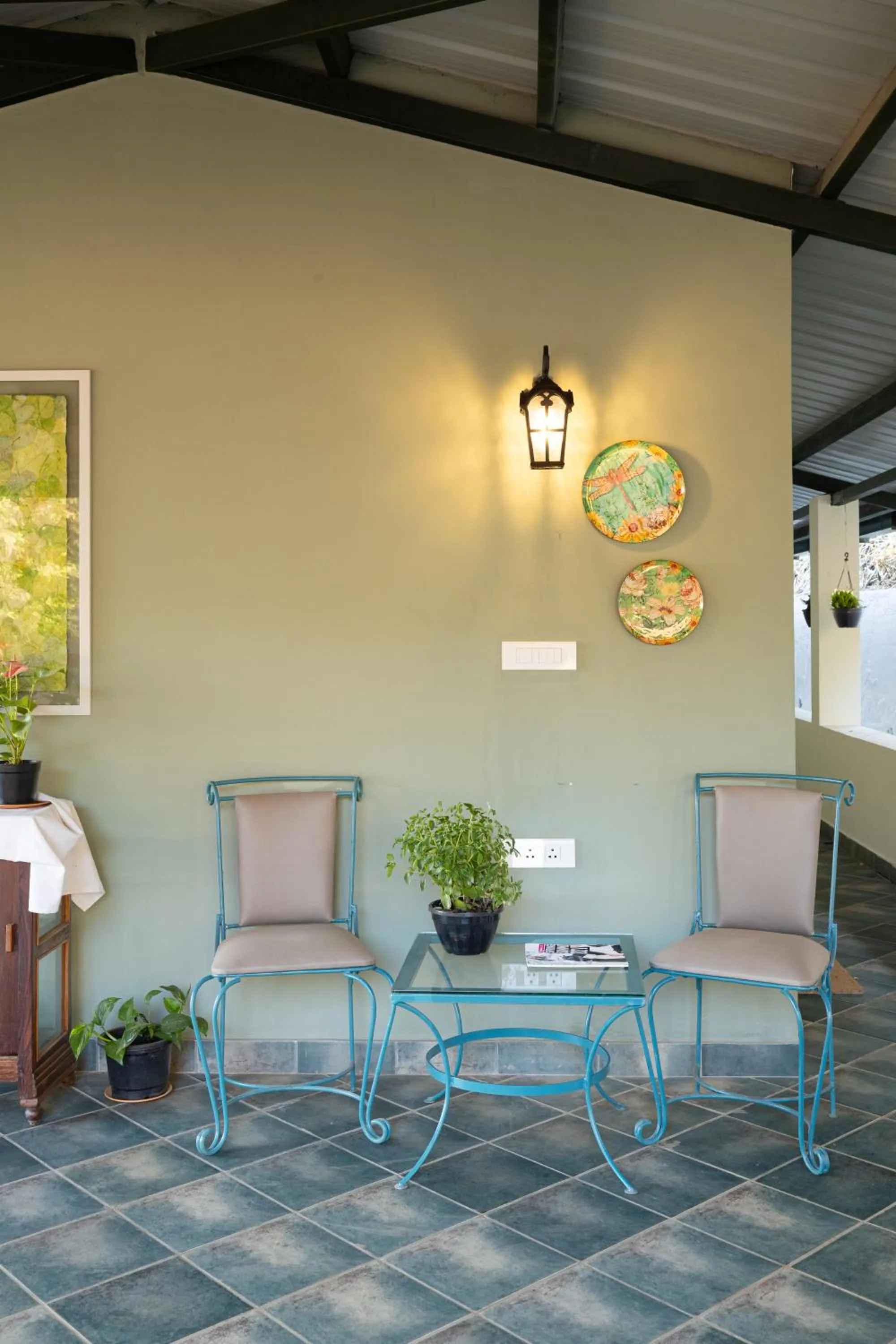Seating area in King's Cliff