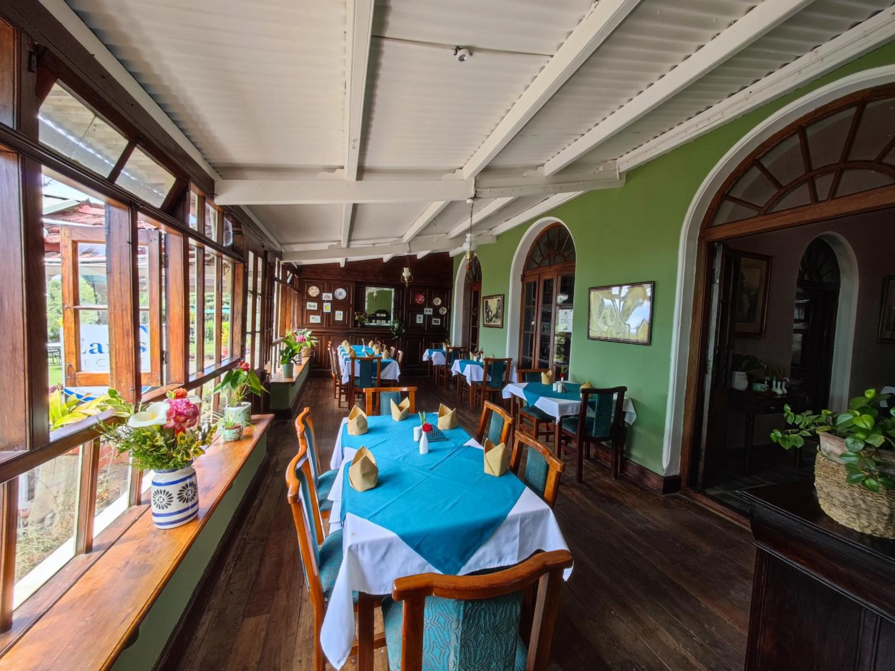 Restaurant/places to eat in King's Cliff