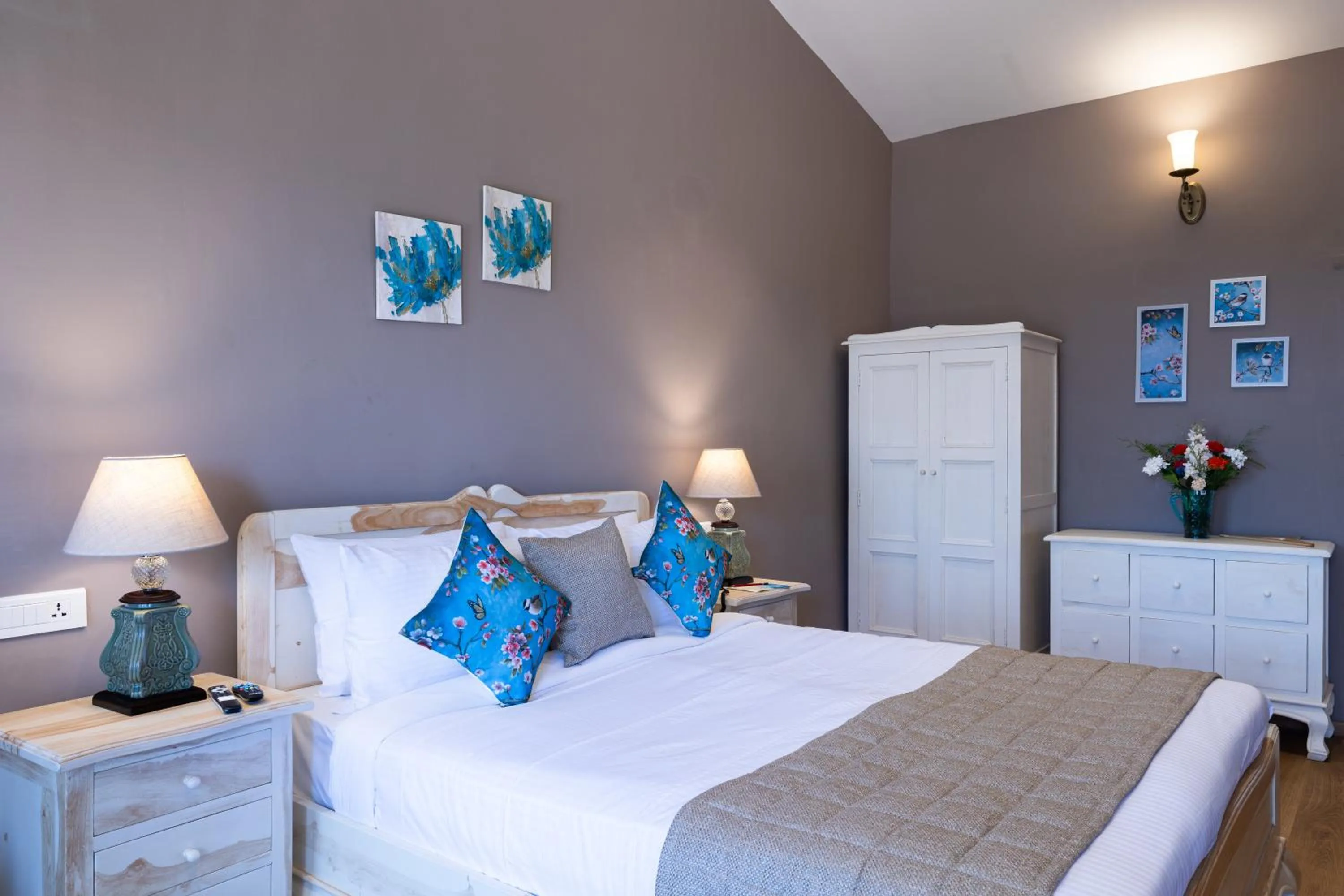 Bedroom, Bed in King's Cliff