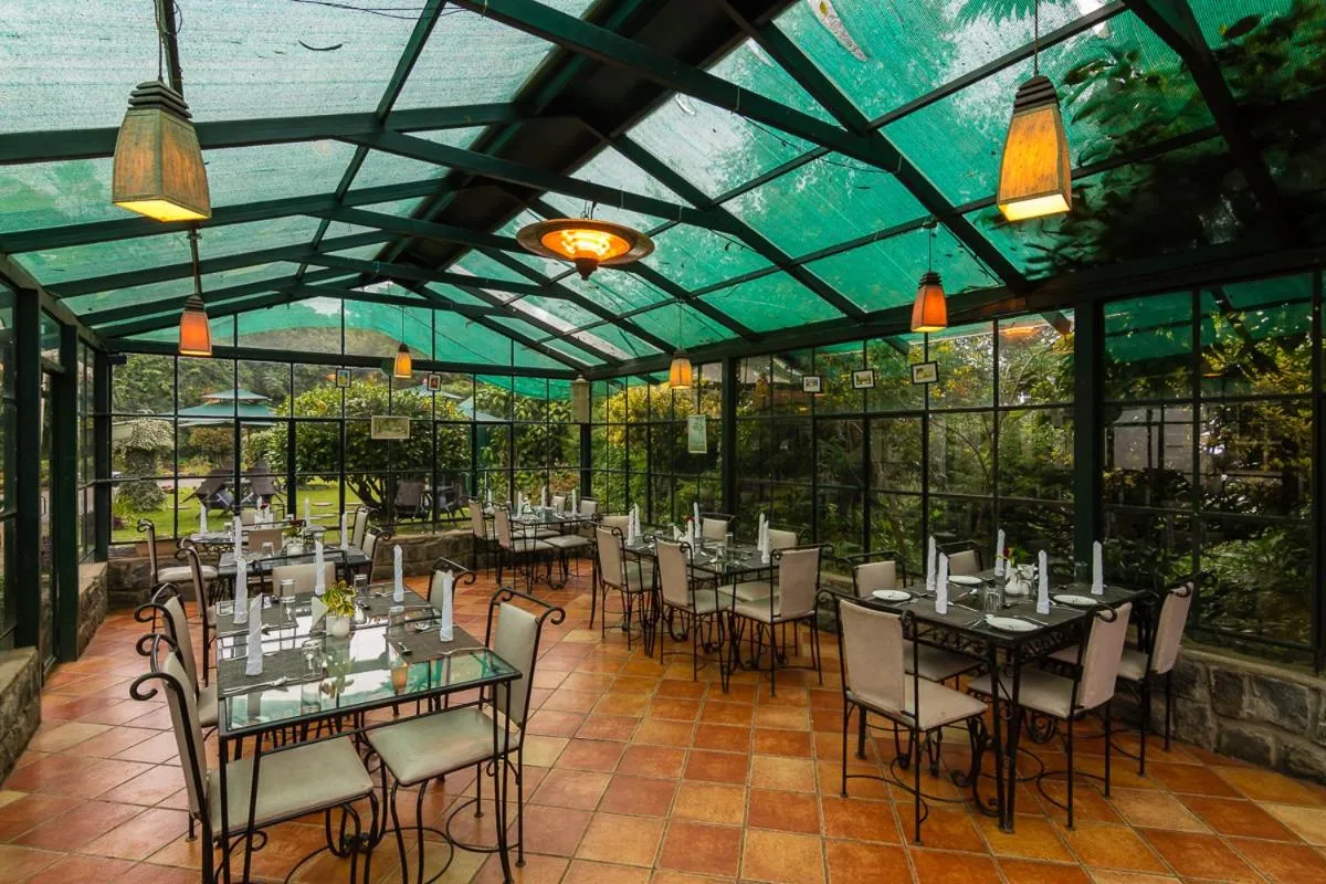 Restaurant/places to eat in King's Cliff