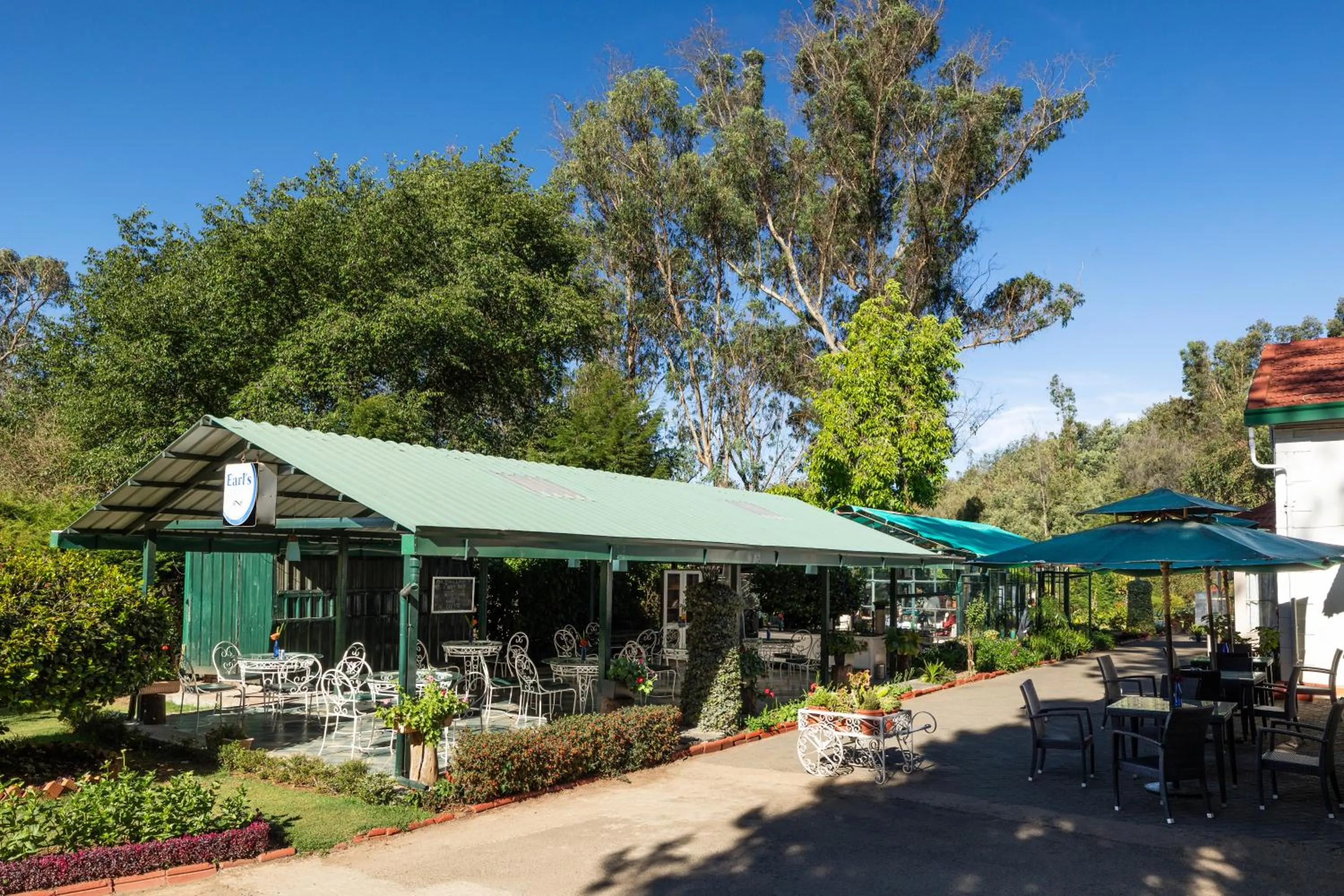 Restaurant/places to eat in King's Cliff