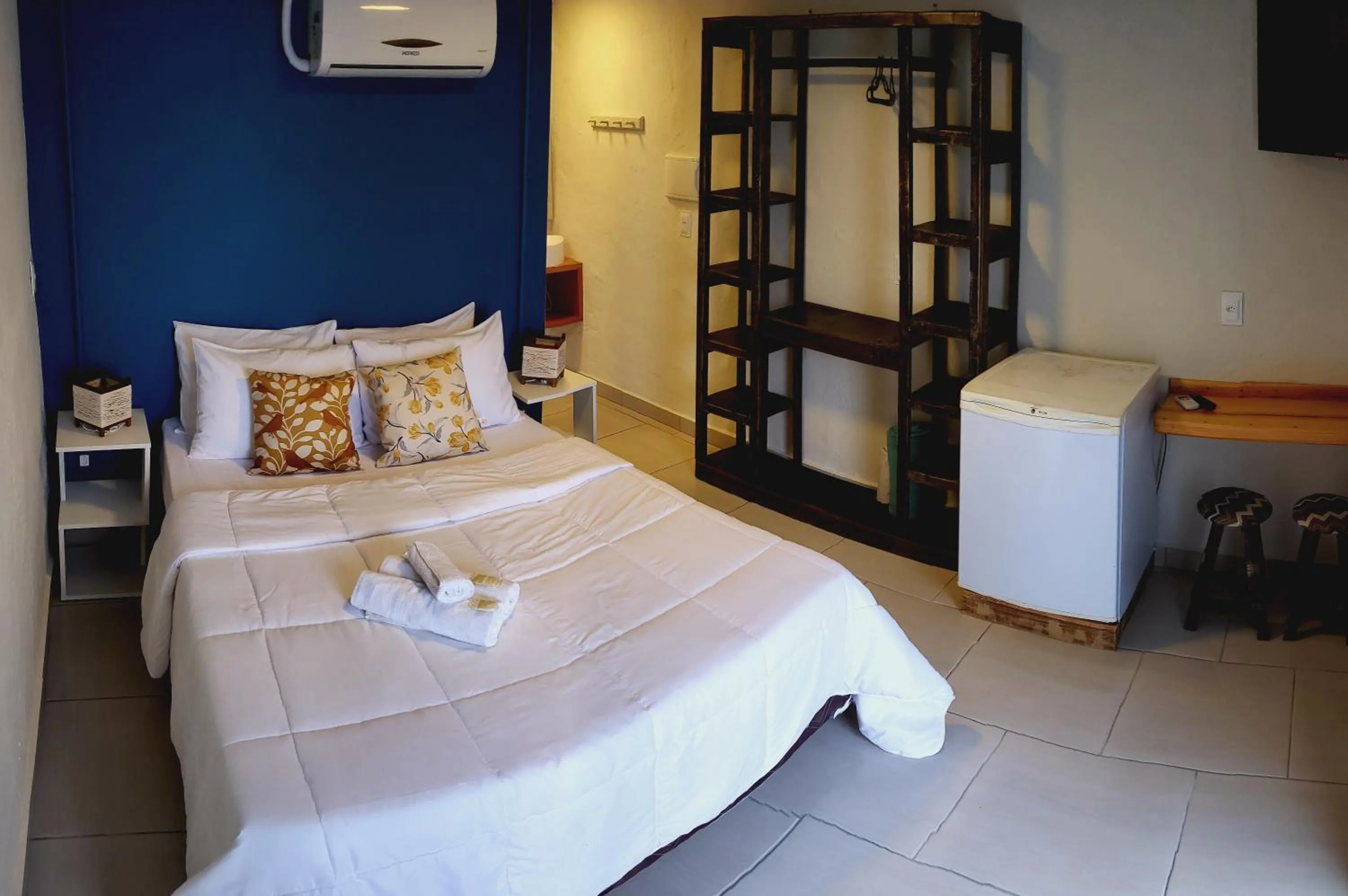 Photo of the whole room, Bed in Pousada Doce Mar