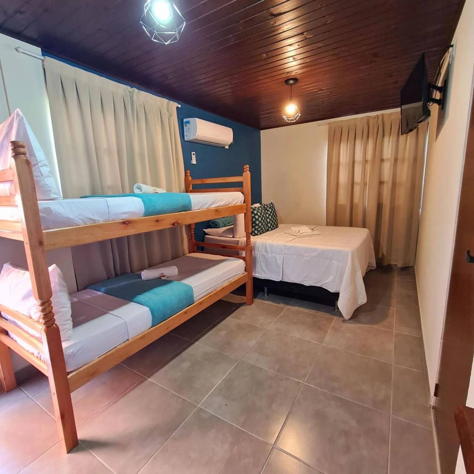 Photo of the whole room, Bed in Pousada Doce Mar