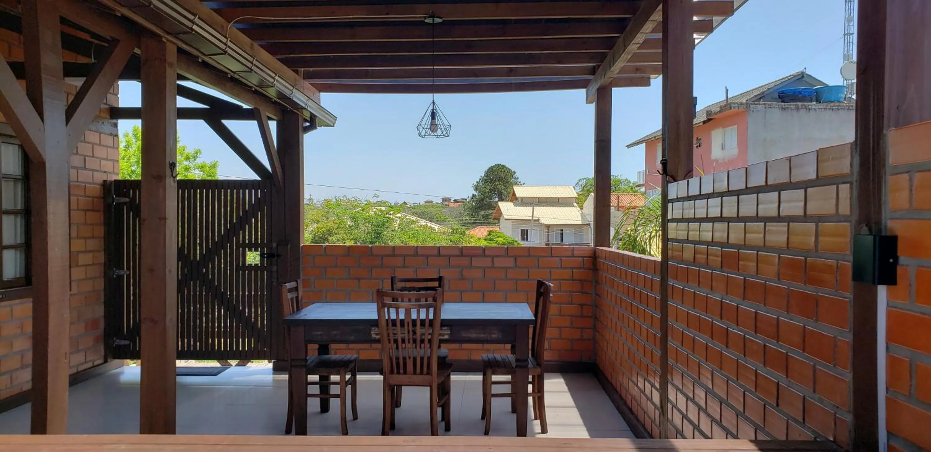 Dining area in Pousada Doce Mar