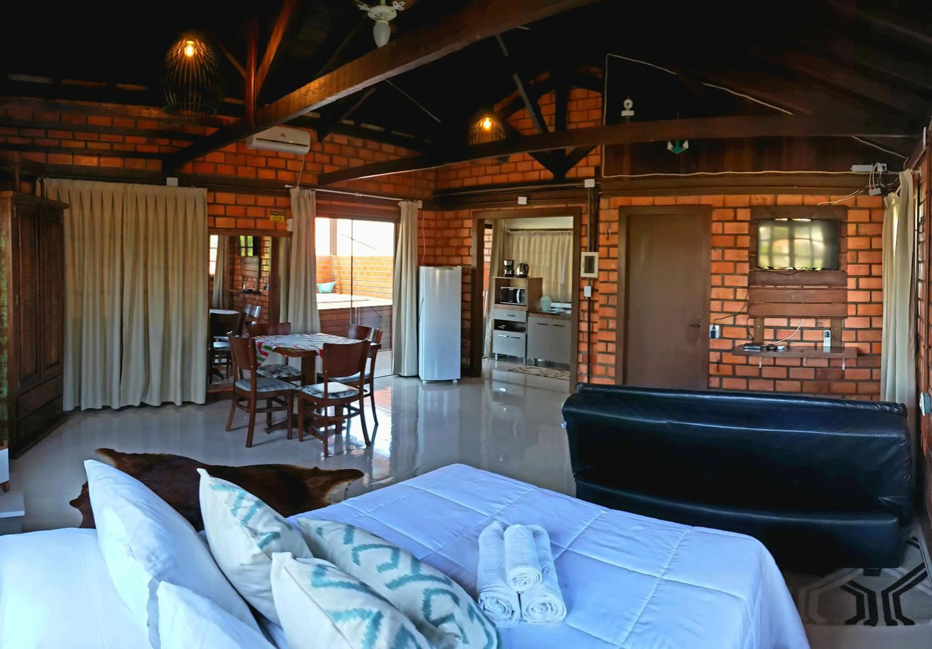 Photo of the whole room in Pousada Doce Mar