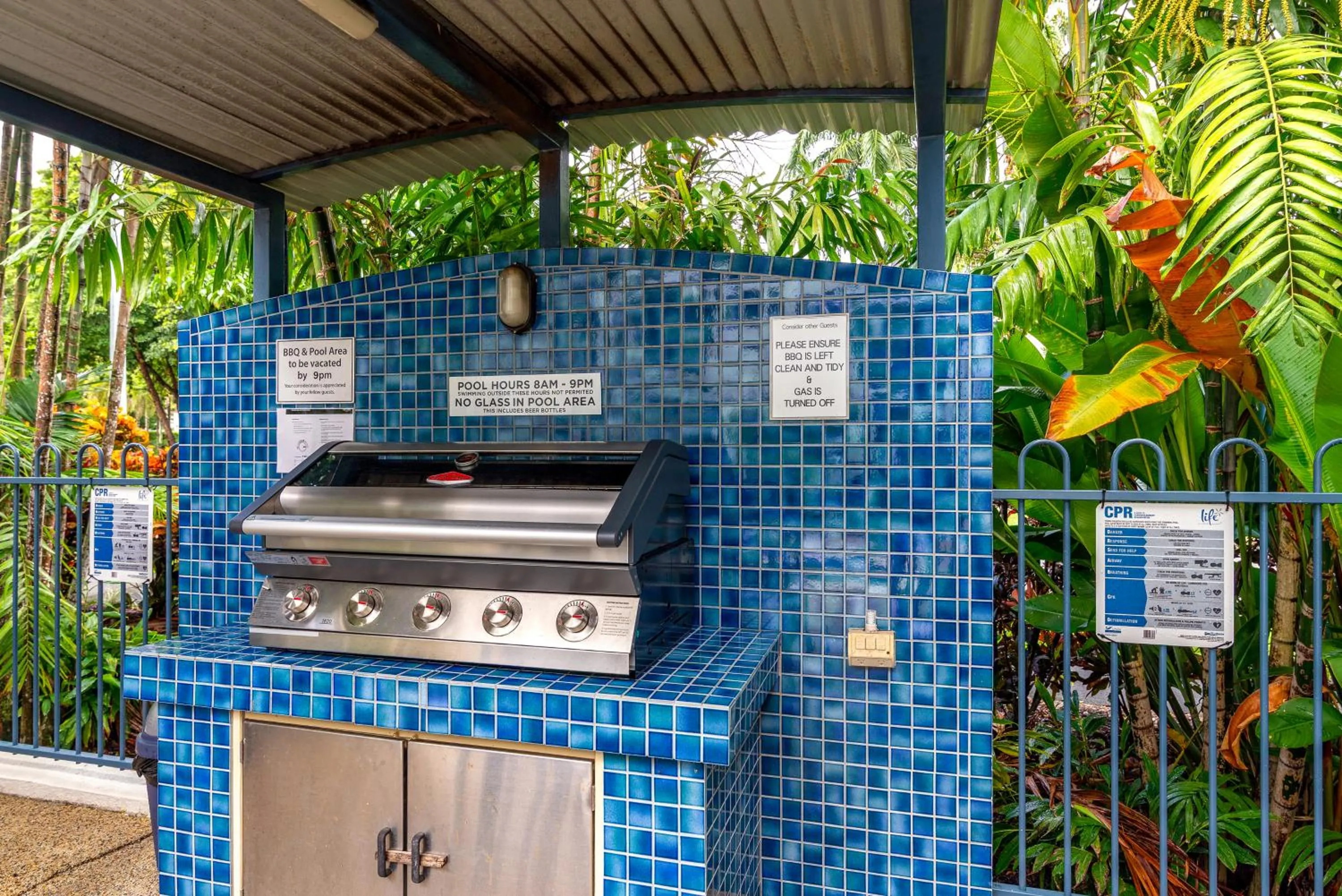 BBQ facilities in Meridian at Port Douglas - Adults Only