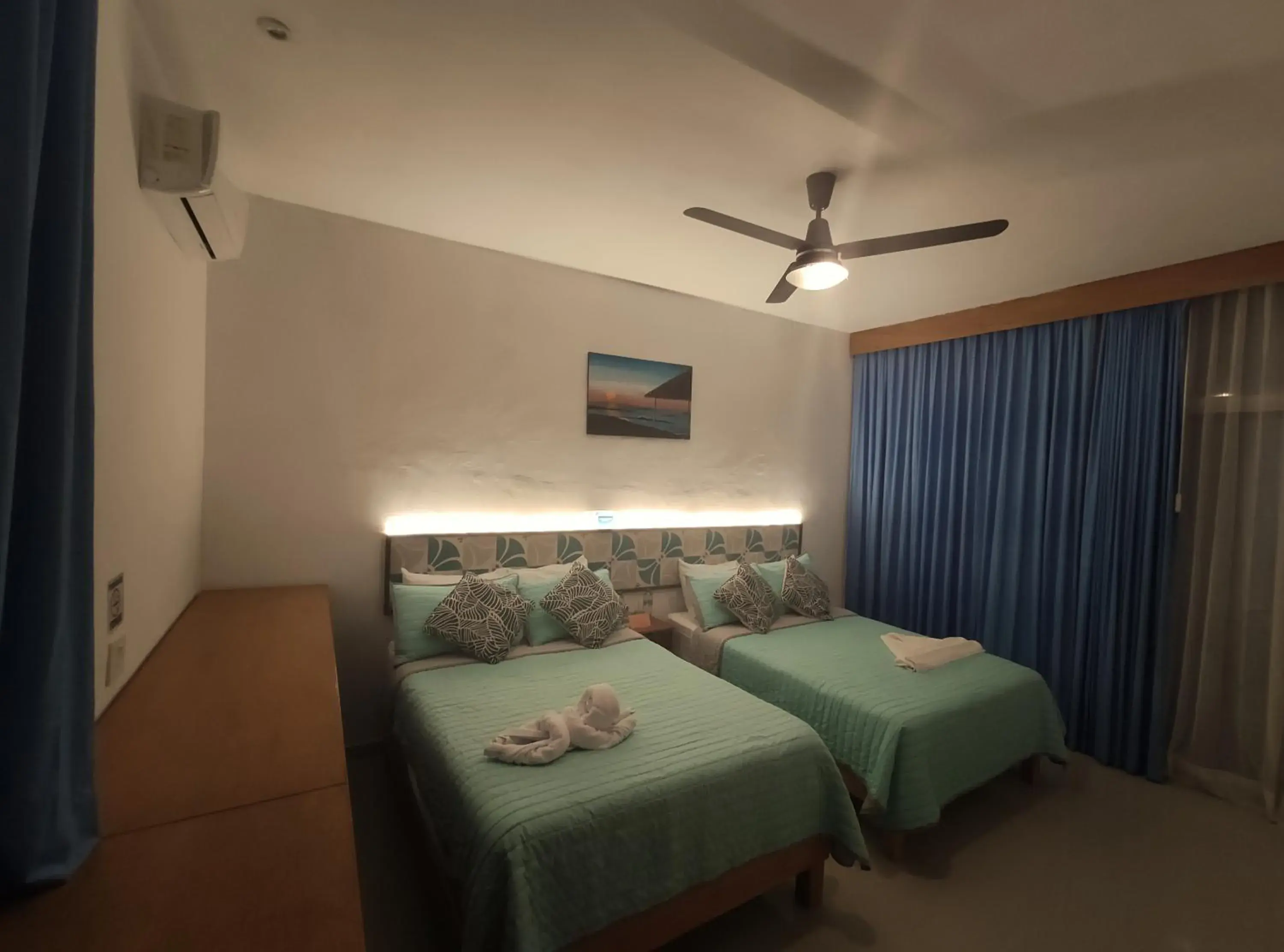 Twin Room in Kai Hotel Twin Room in Kai Hotel