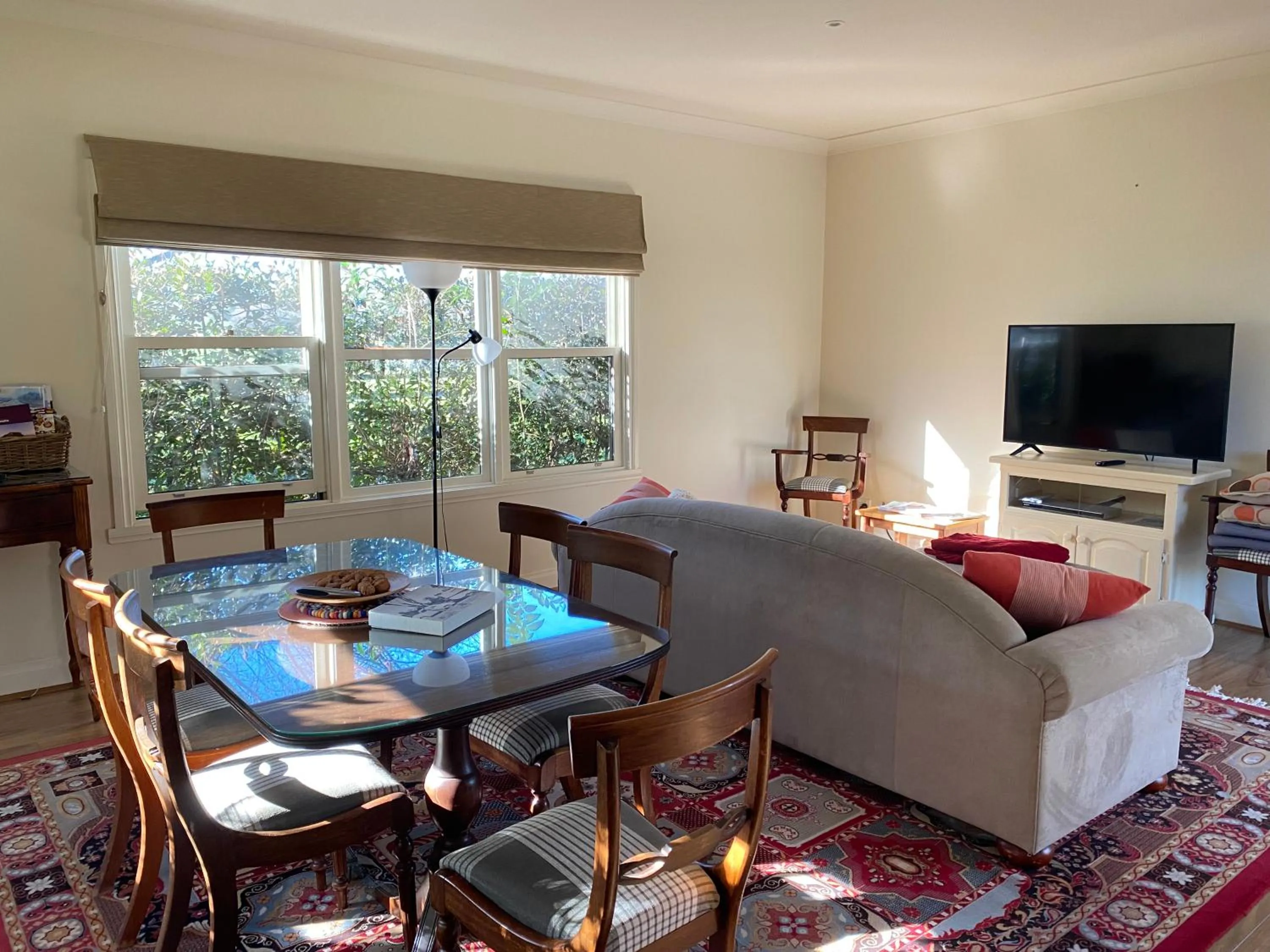 Living room in King River Cottage