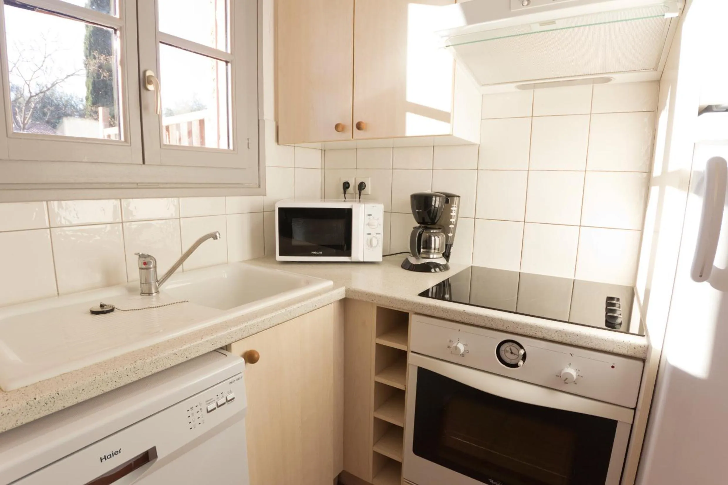 Kitchen or kitchenette in SOWELL RESIDENCES Chênes Verts
