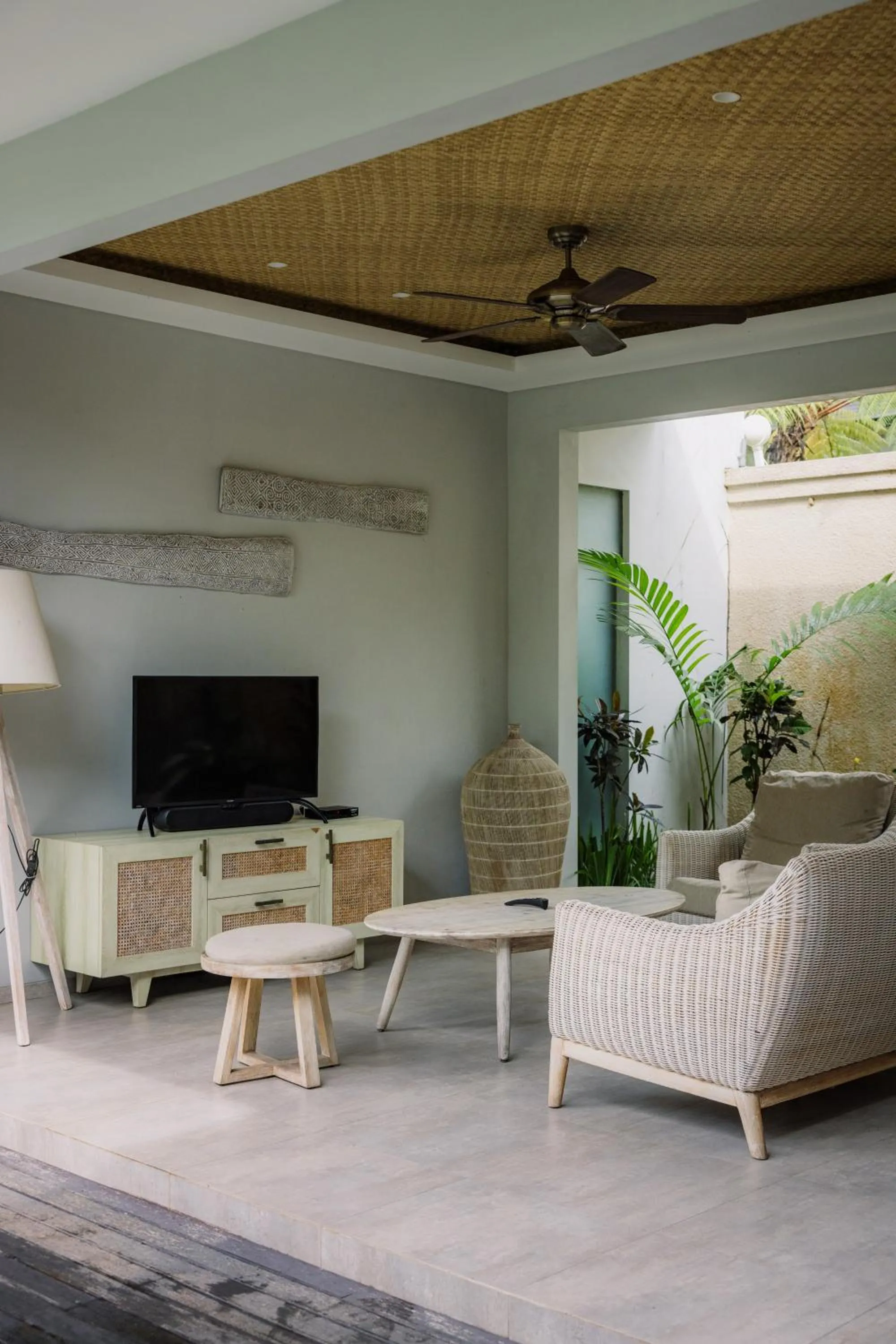 Communal lounge/ TV room in Daun Lebar Villas