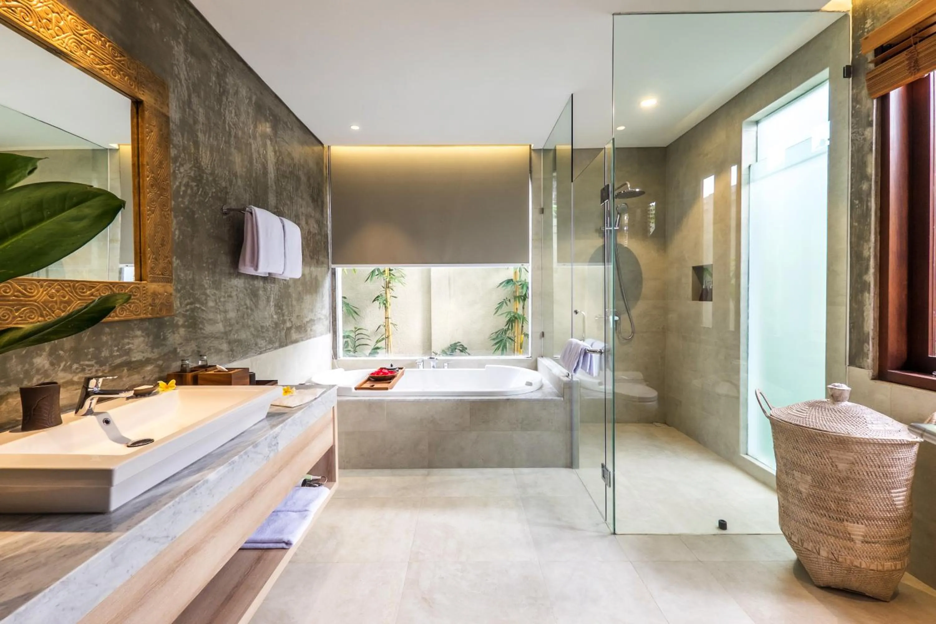 Shower in Daun Lebar Villas