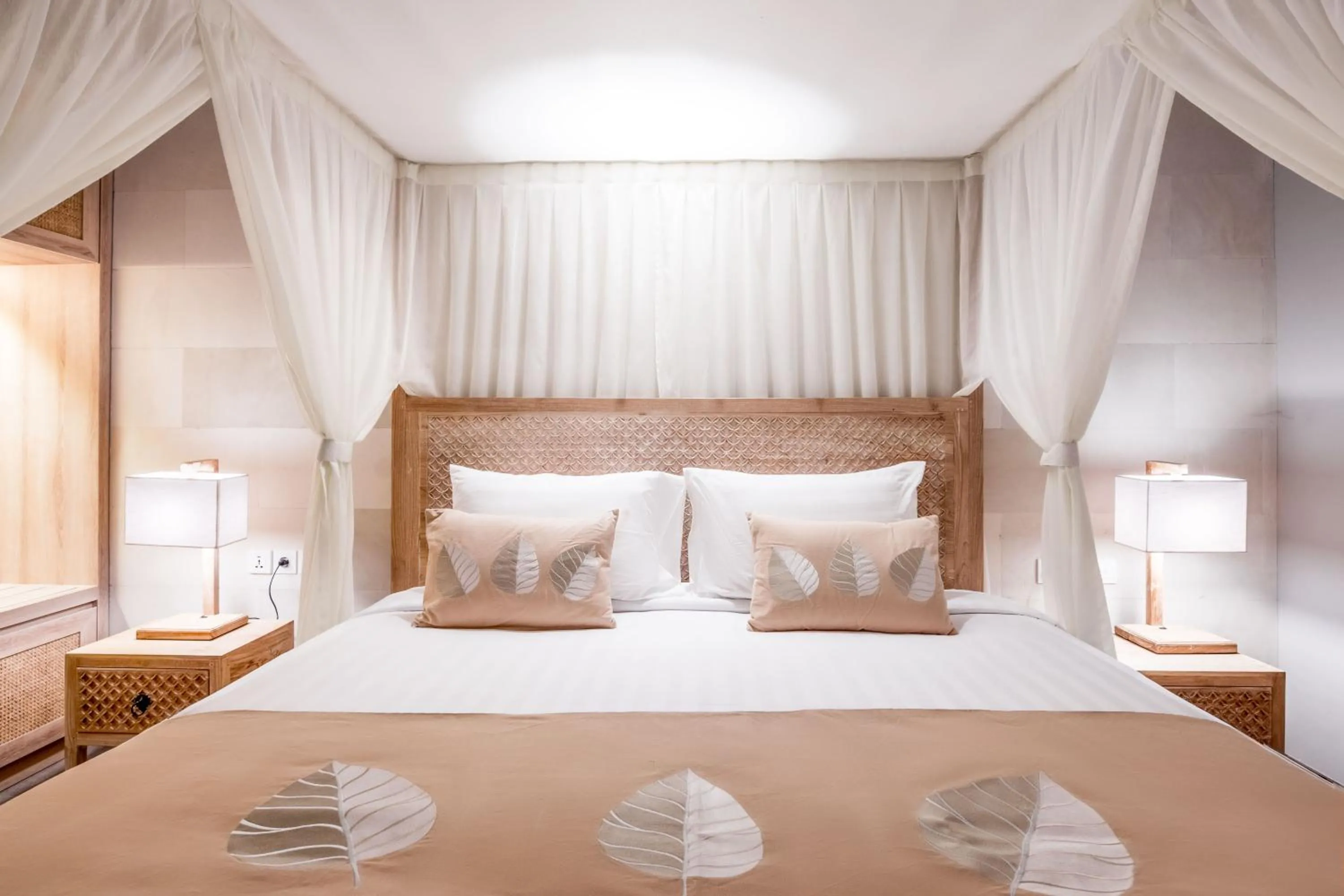 Bed in Daun Lebar Villas