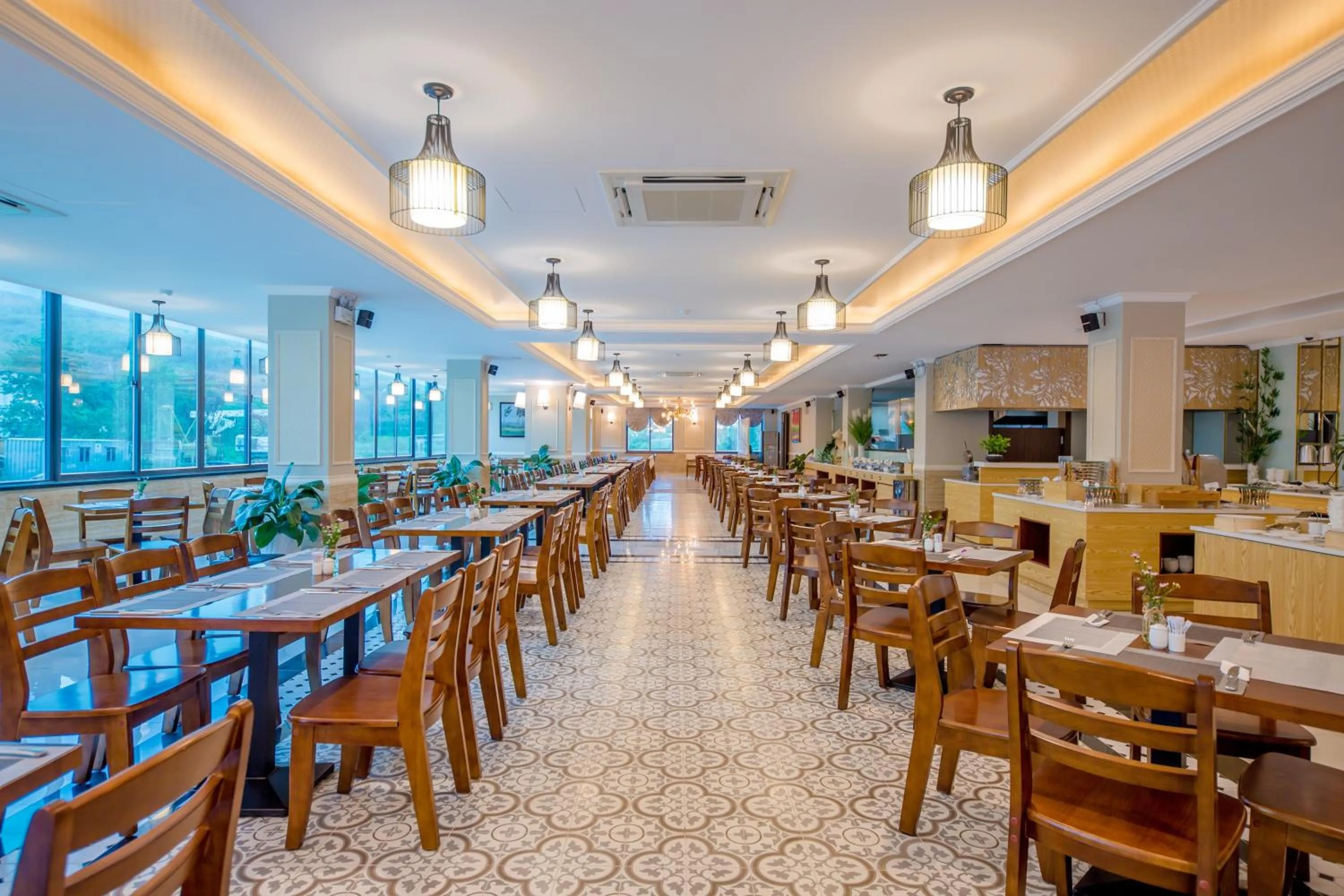 Restaurant/places to eat in Orbit Hotel Nha Trang