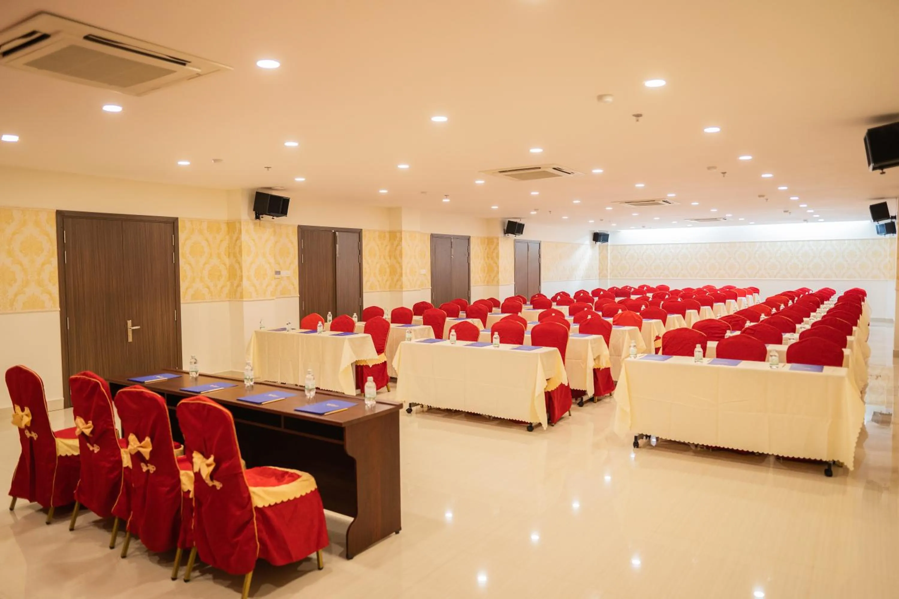 Meeting/conference room in Orbit Hotel Nha Trang