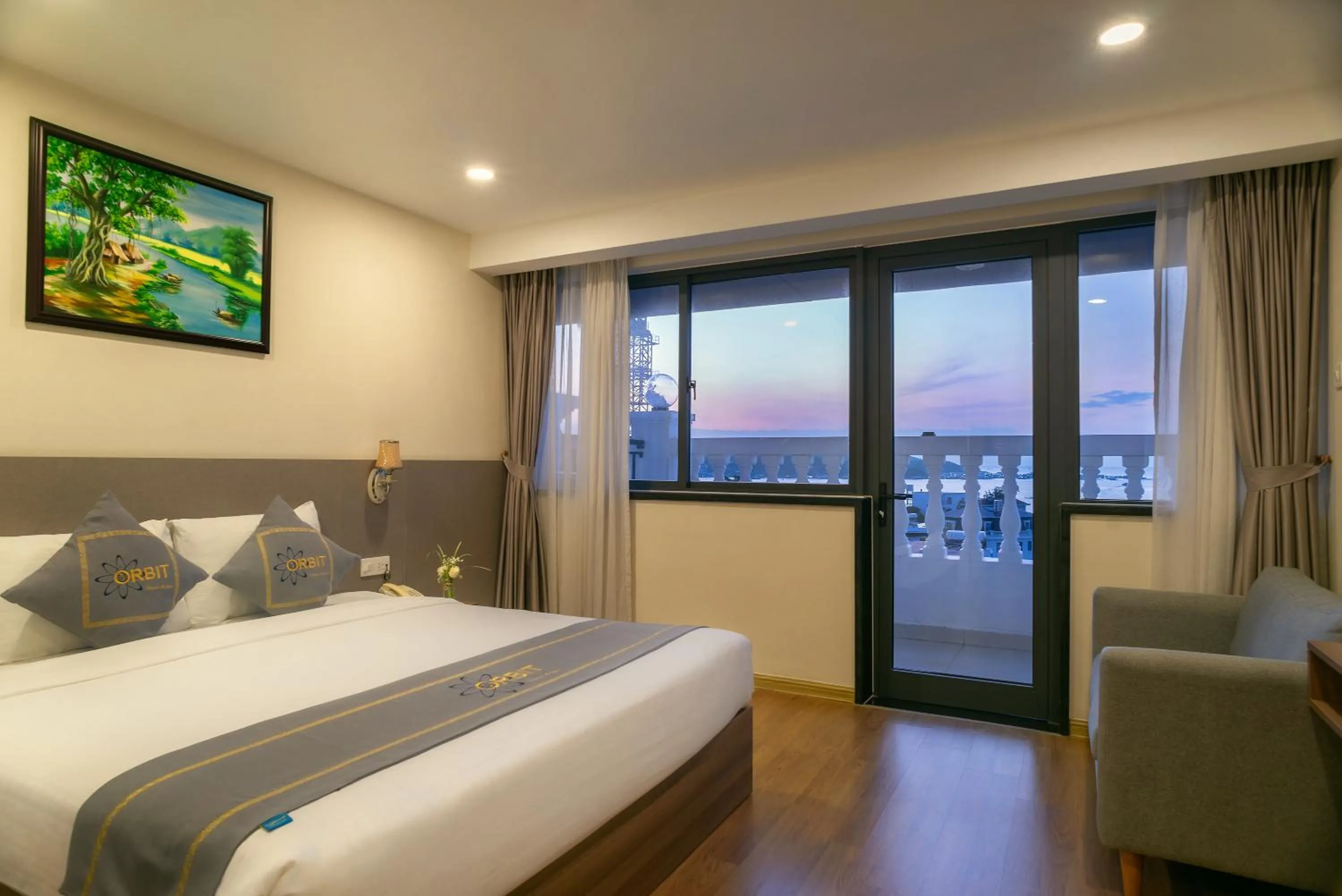 Bed in Orbit Hotel Nha Trang