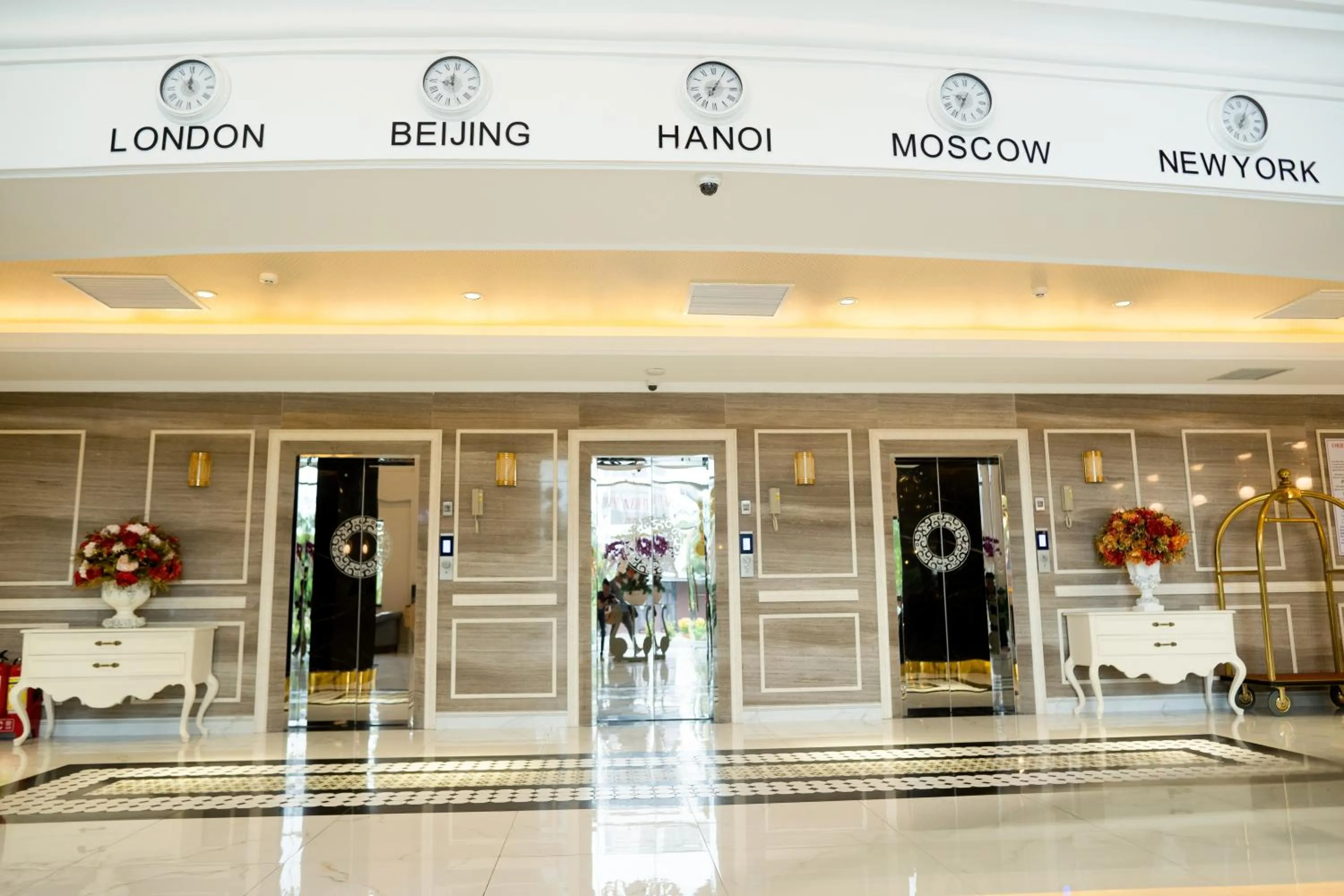Lobby or reception in Orbit Hotel Nha Trang