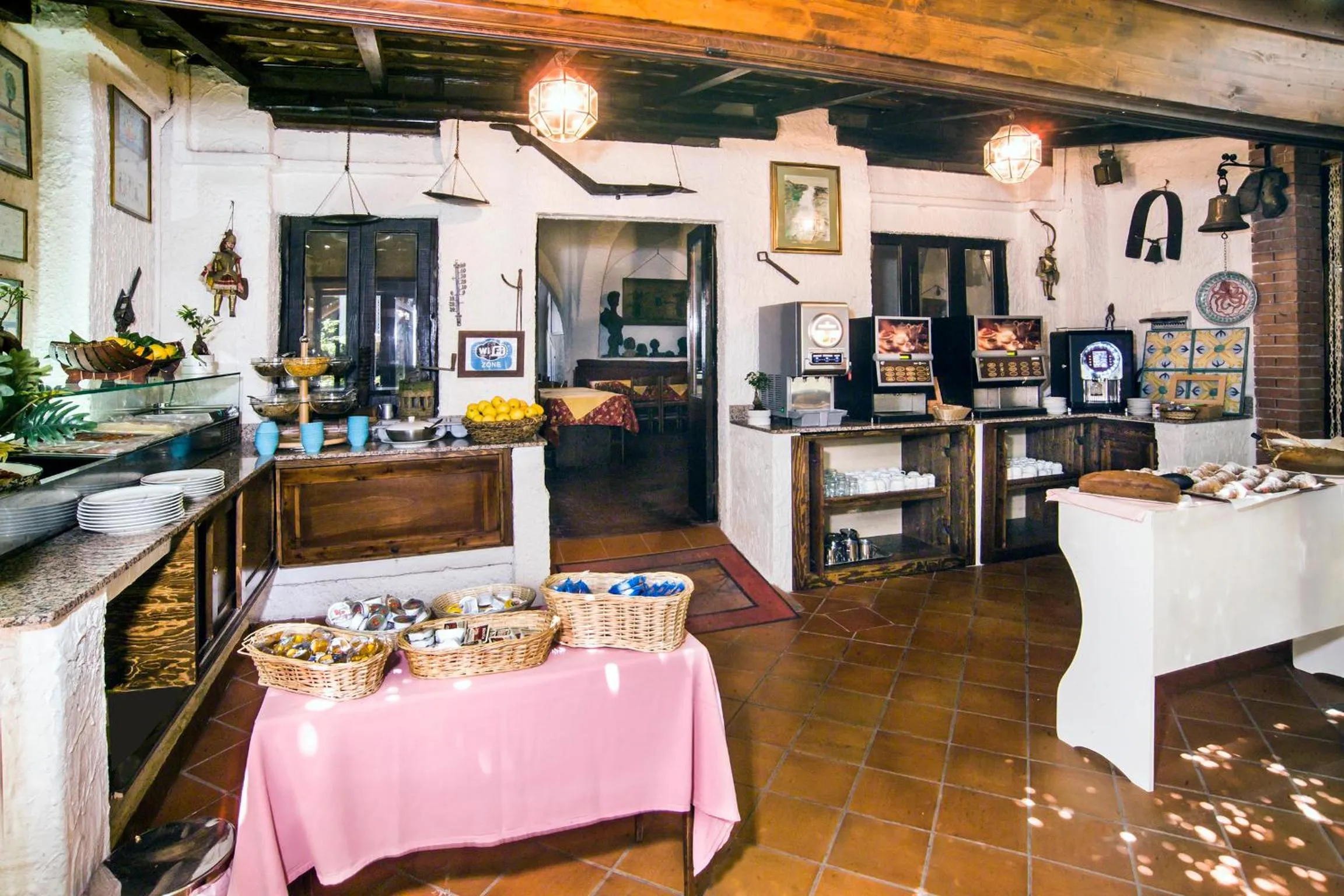 Property building in Hotel da Peppe