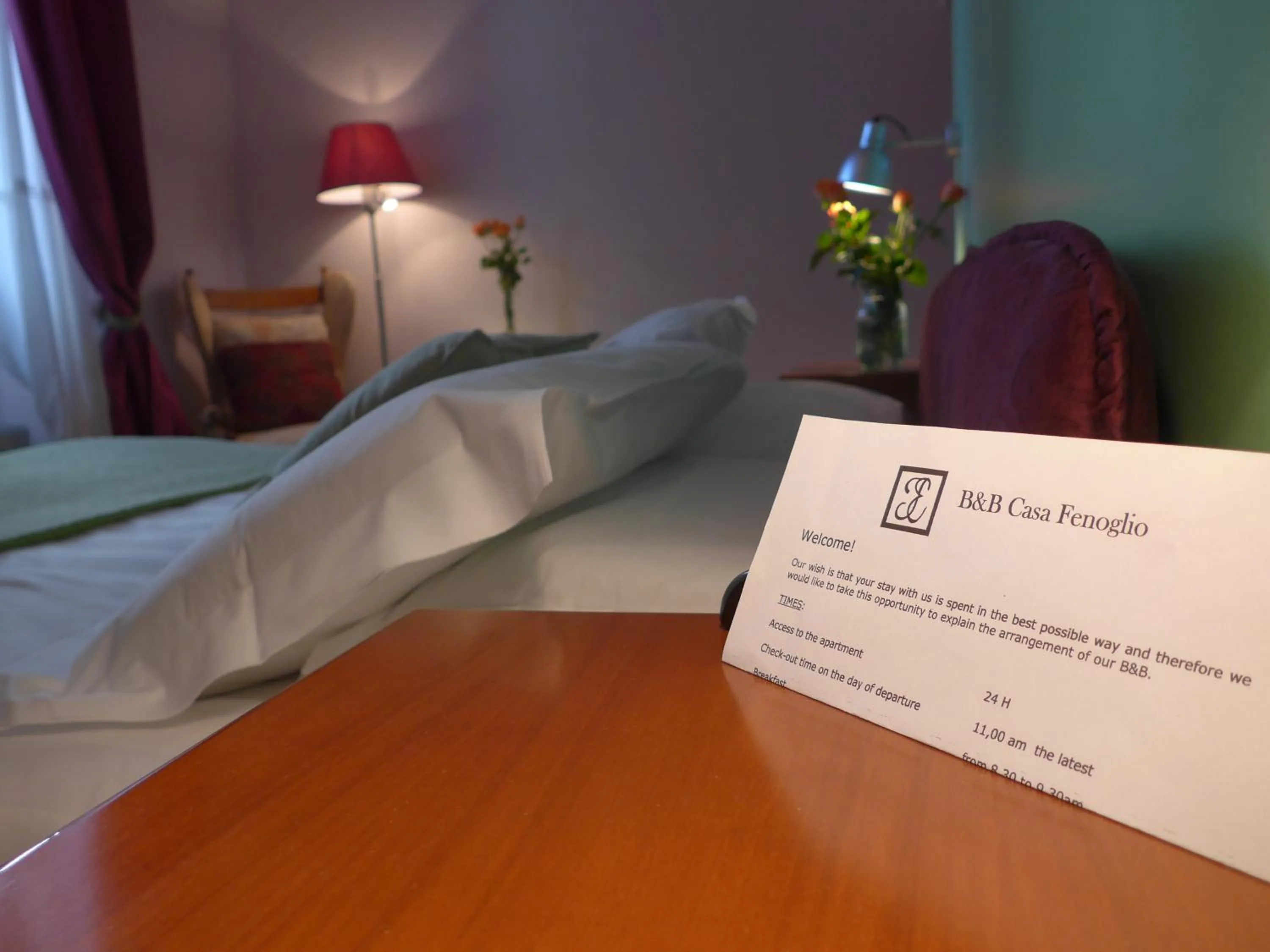 Decorative detail, Bed in B&B Casa Fenoglio