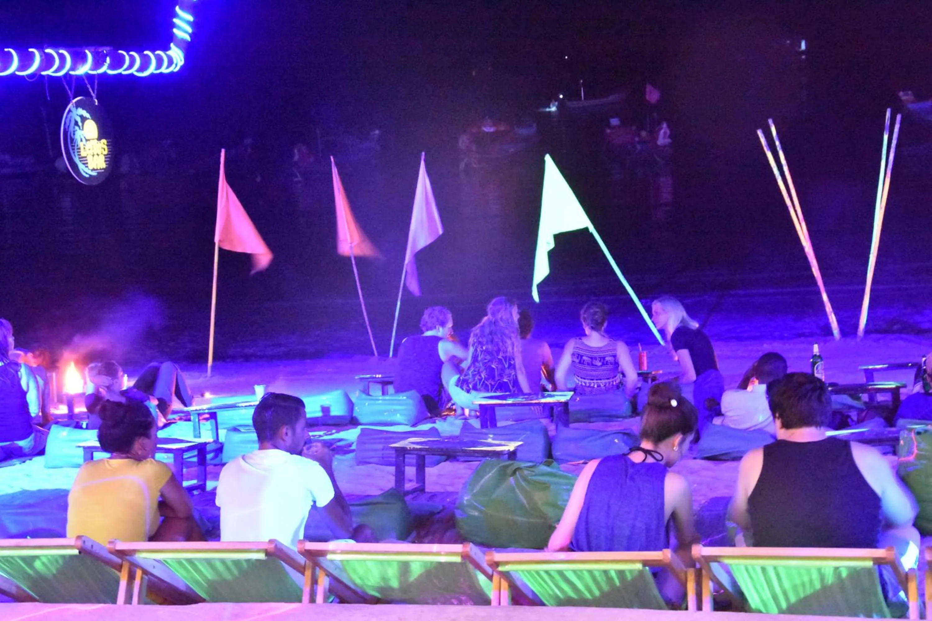 Lounge or bar in Lotus Paradise Resort - SHA PLUS