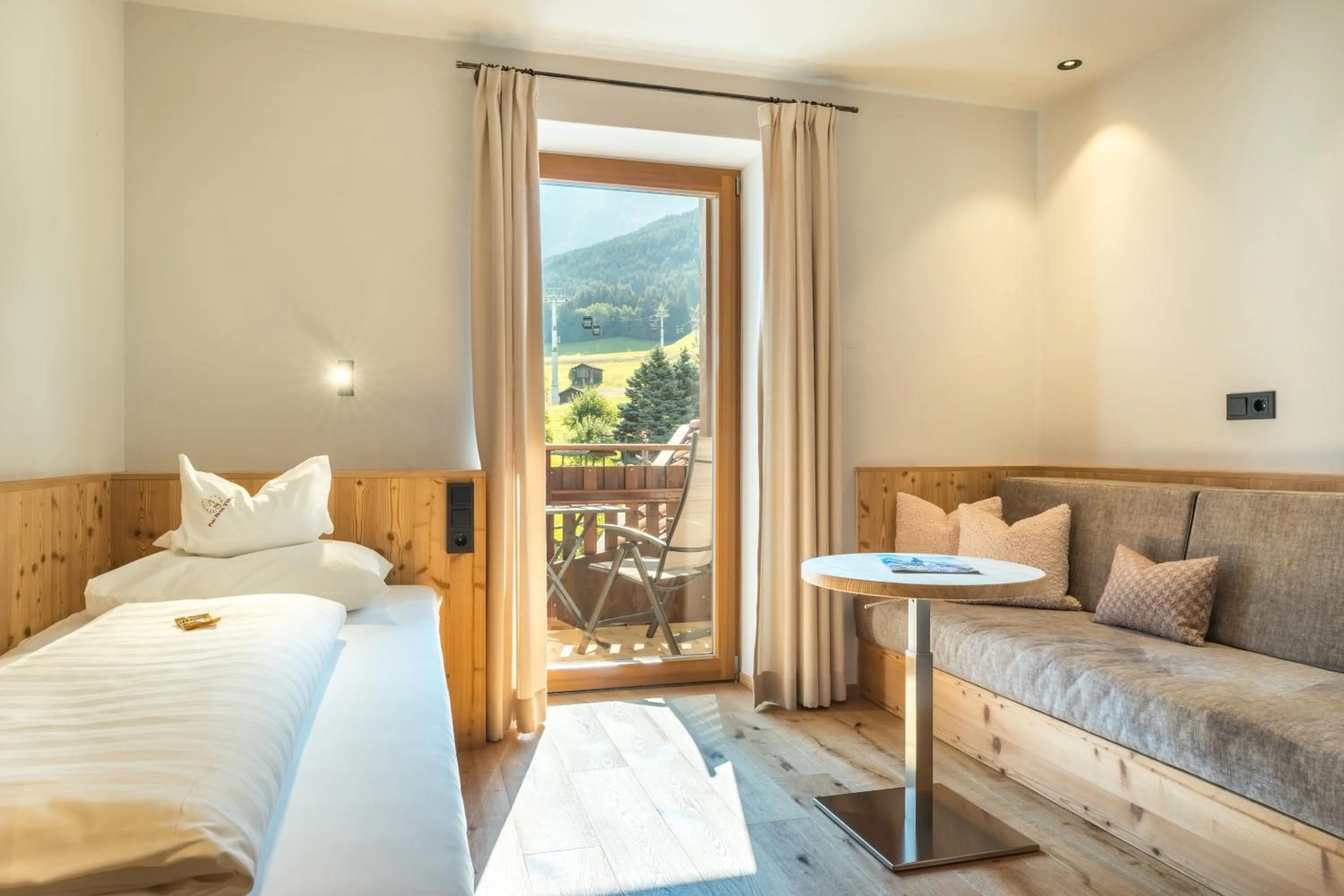Bed in Parc Hotel Tyrol