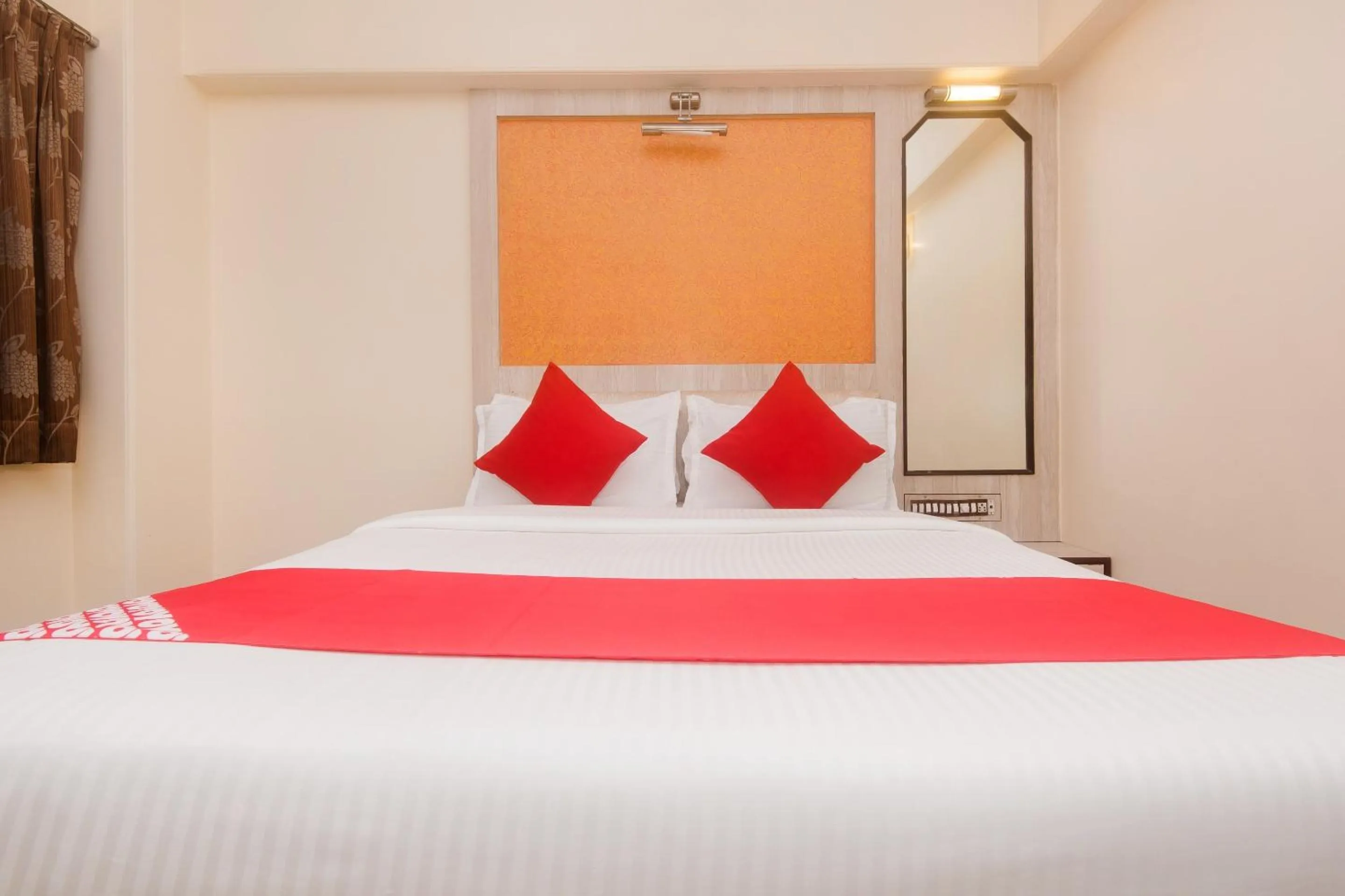 Bedroom, Bed in Super Hotel O Solitaire