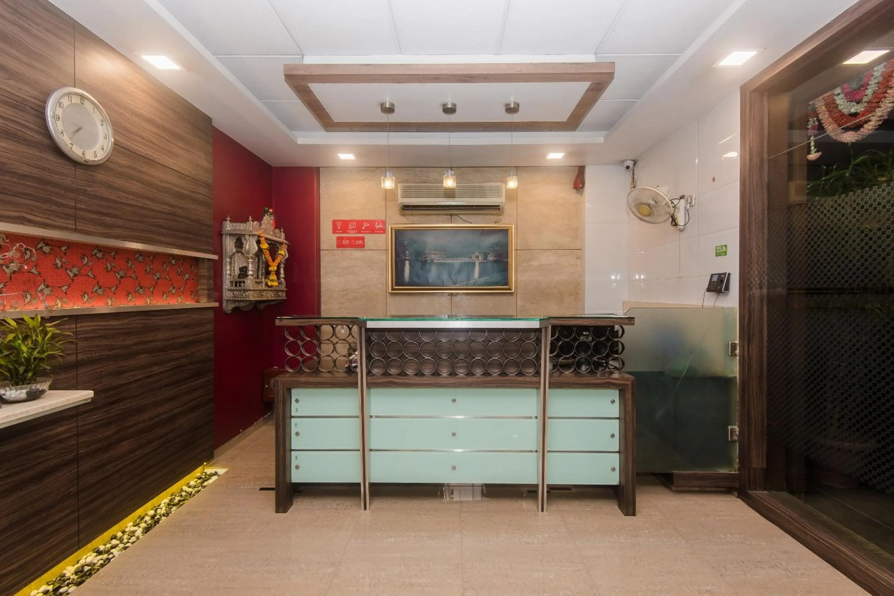 Lobby or reception in Super Hotel O Solitaire