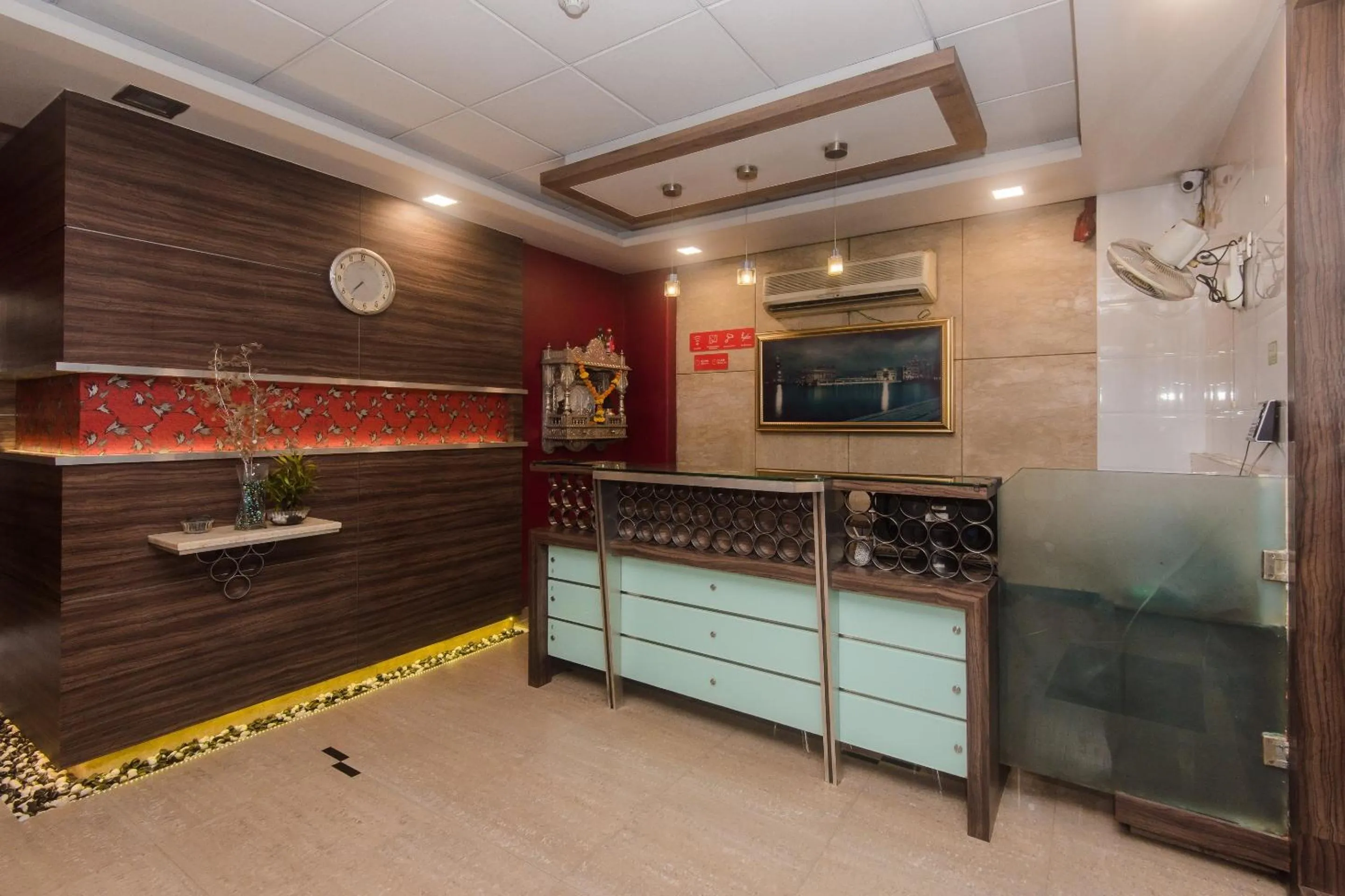 Lobby or reception in Super Hotel O Solitaire