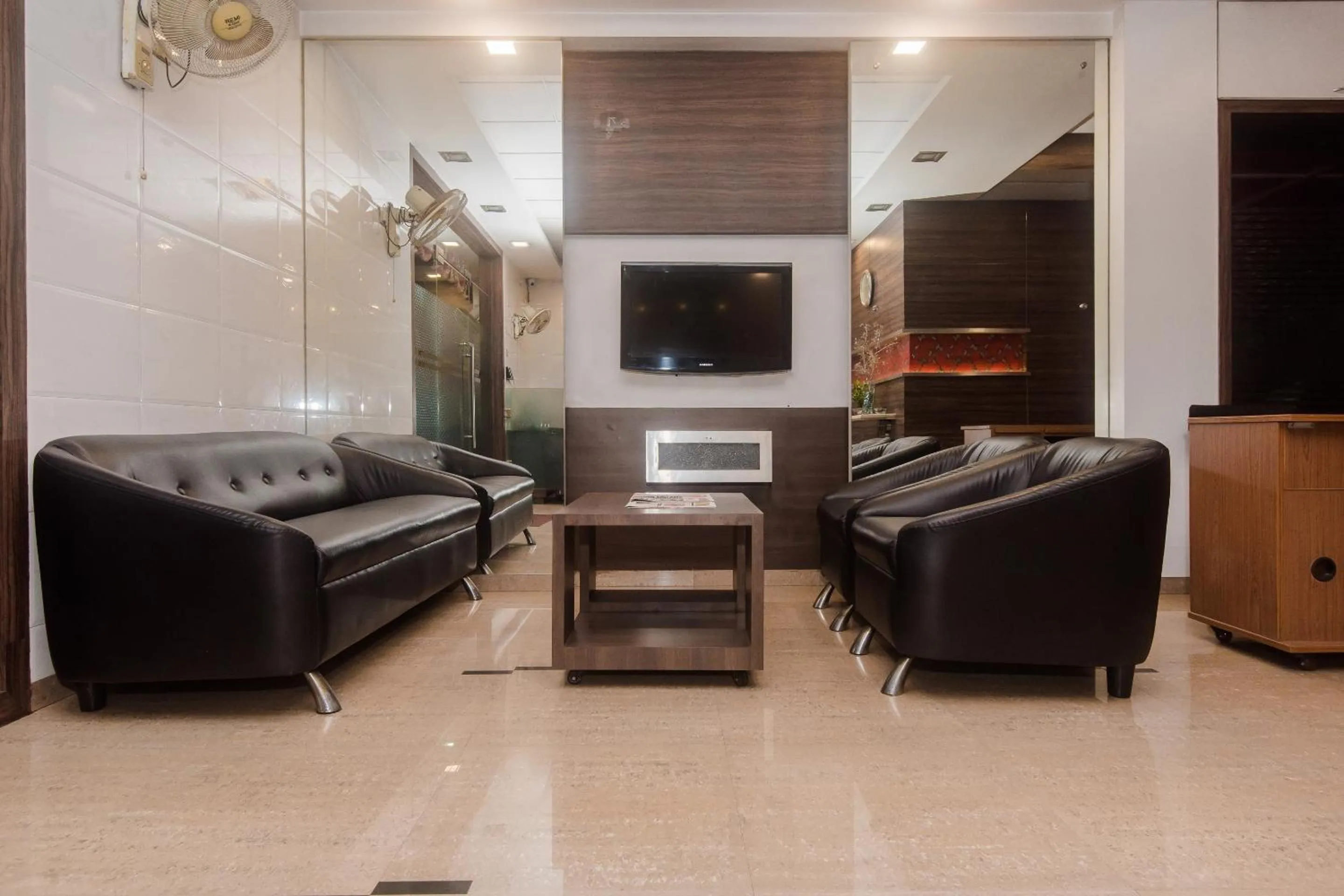 Lobby or reception in Super Hotel O Solitaire