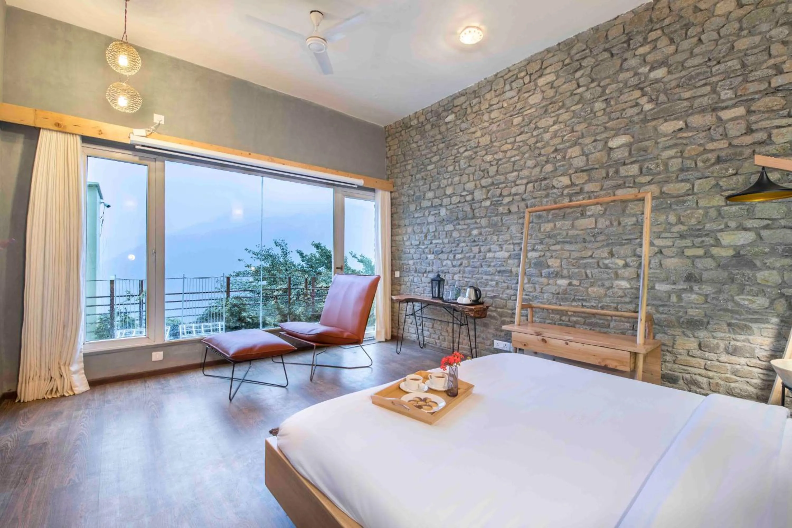 Photo of the whole room, Bed in Seclude Ramgarh Cliff's edge