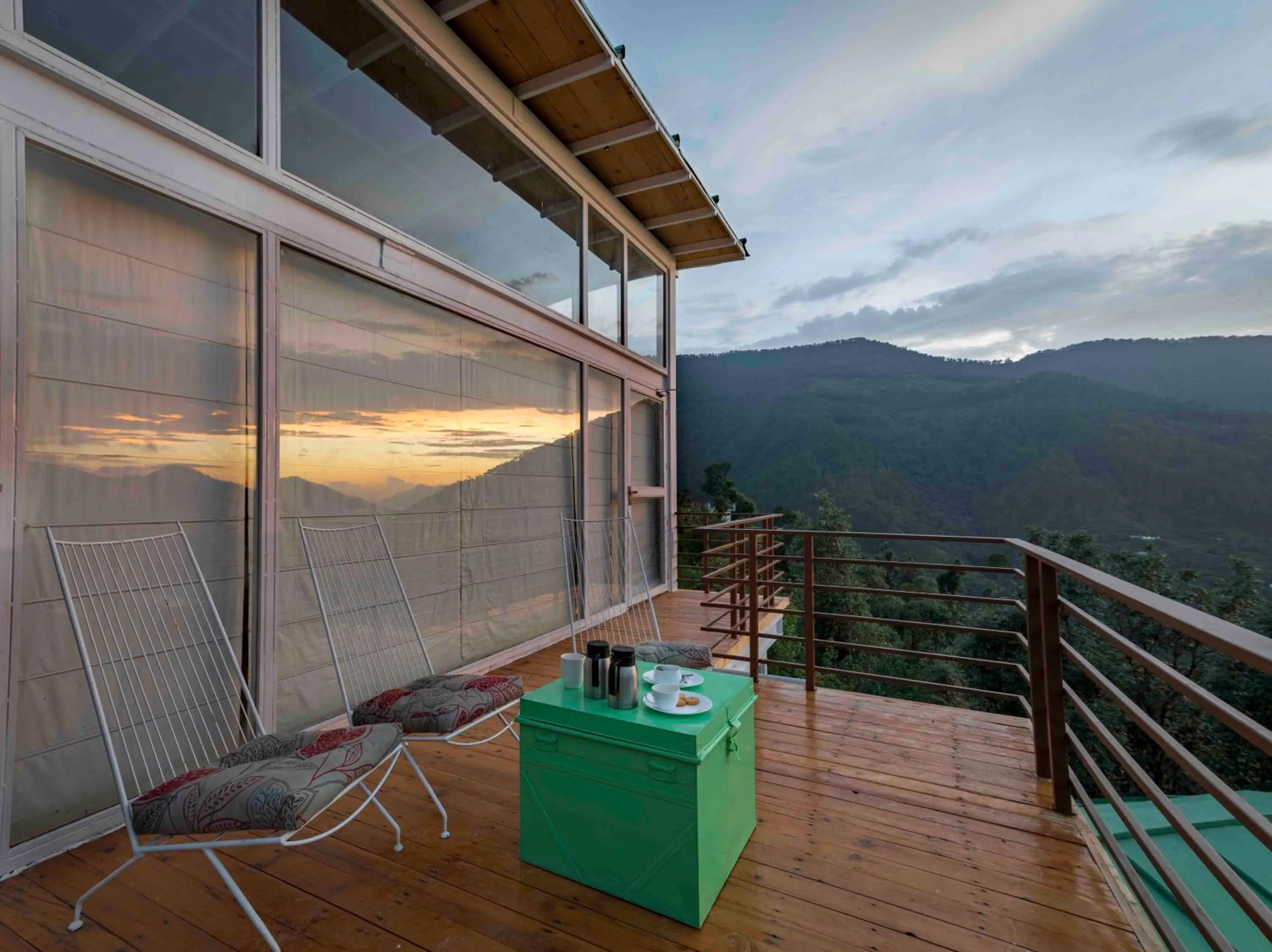 Balcony/Terrace in Seclude Ramgarh Cliff's edge