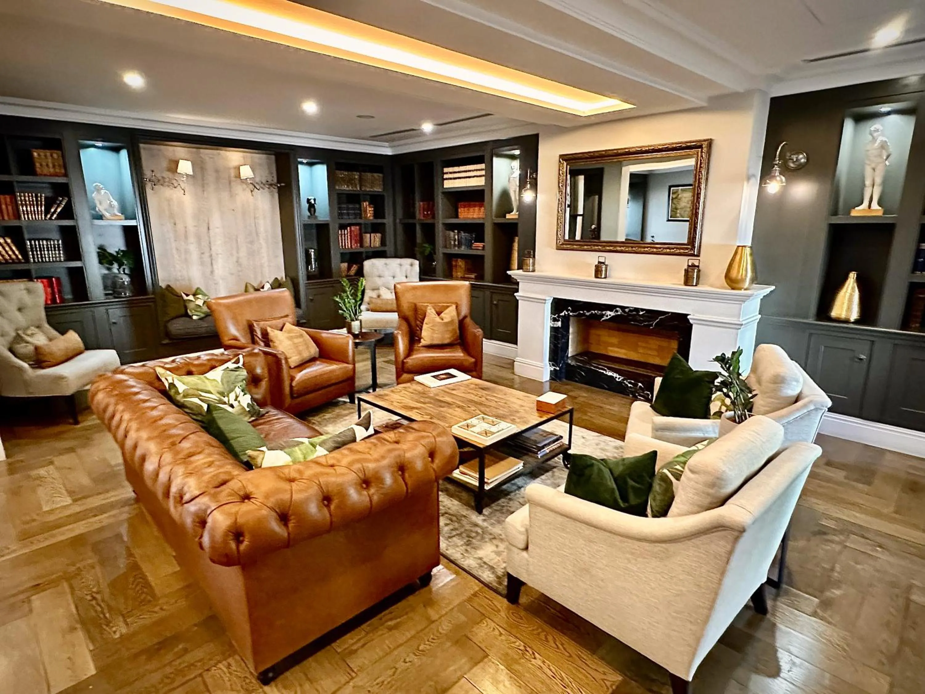 Lobby or reception in The Weinberg Windhoek