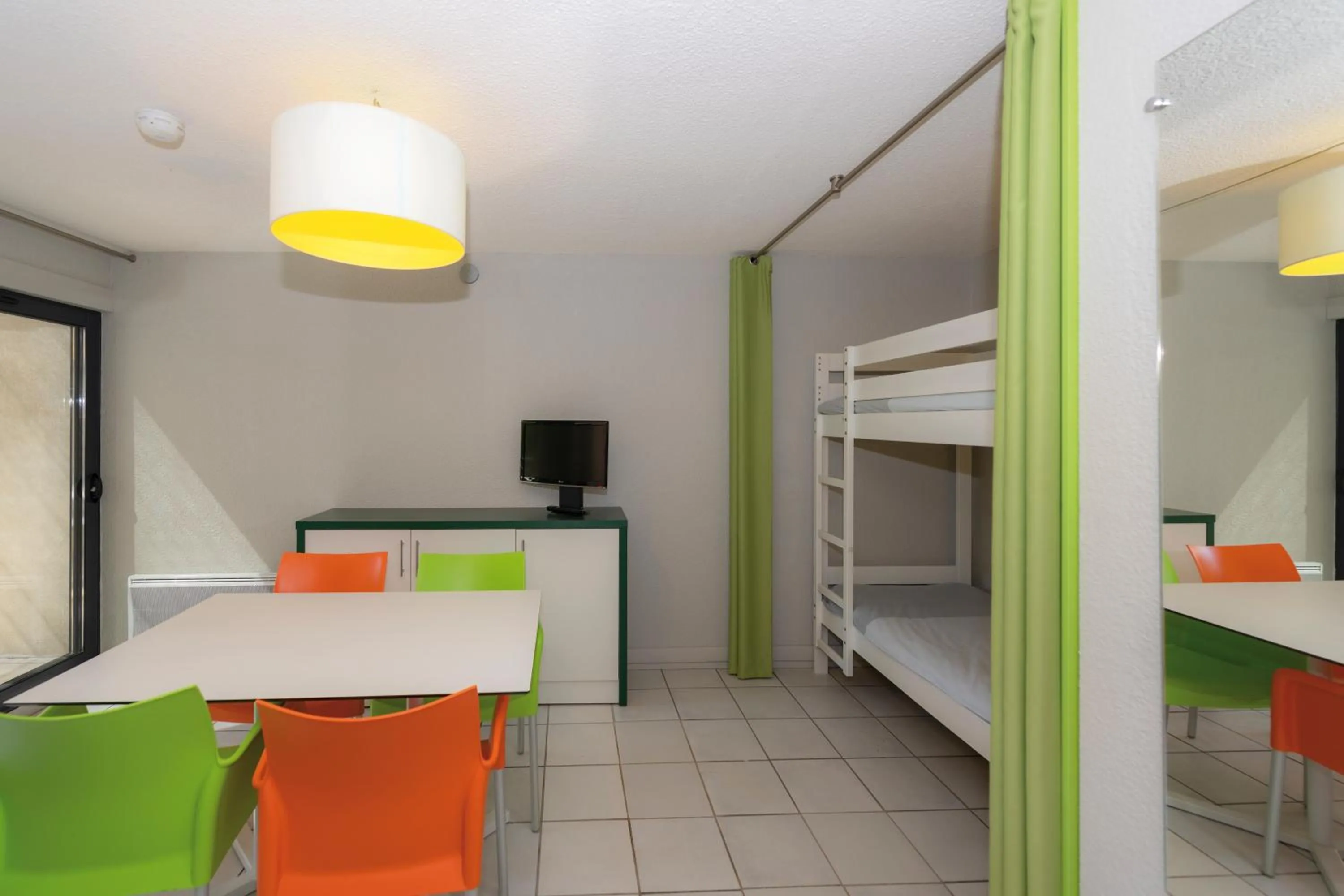 Living room in Residence Vacances Bleues Lou Castel