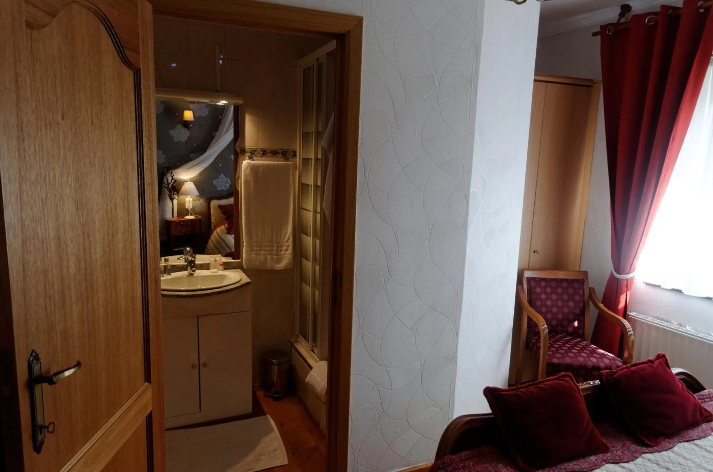 Bathroom, Bed in B&B Nord Sud