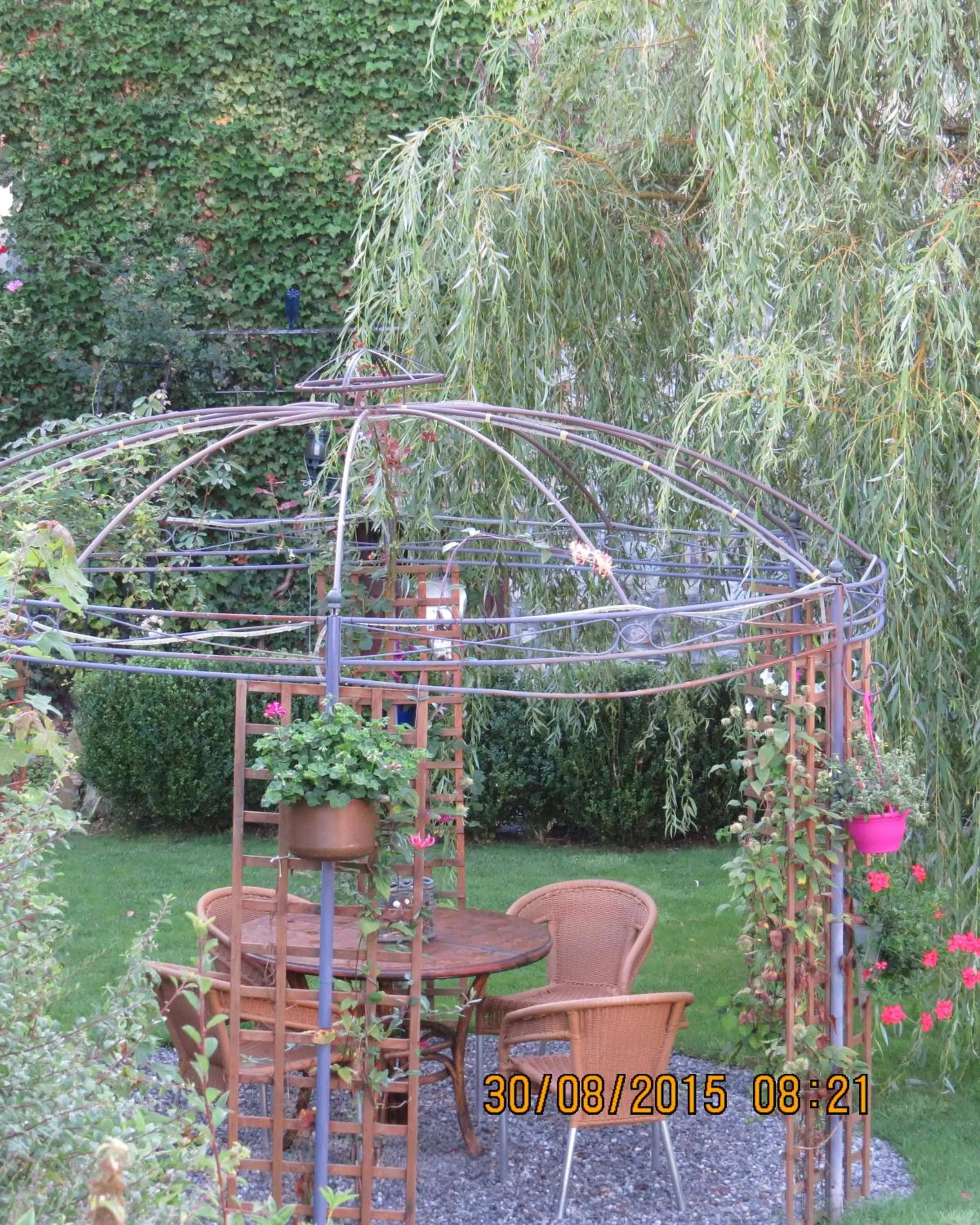 Garden view in B&B Nord Sud