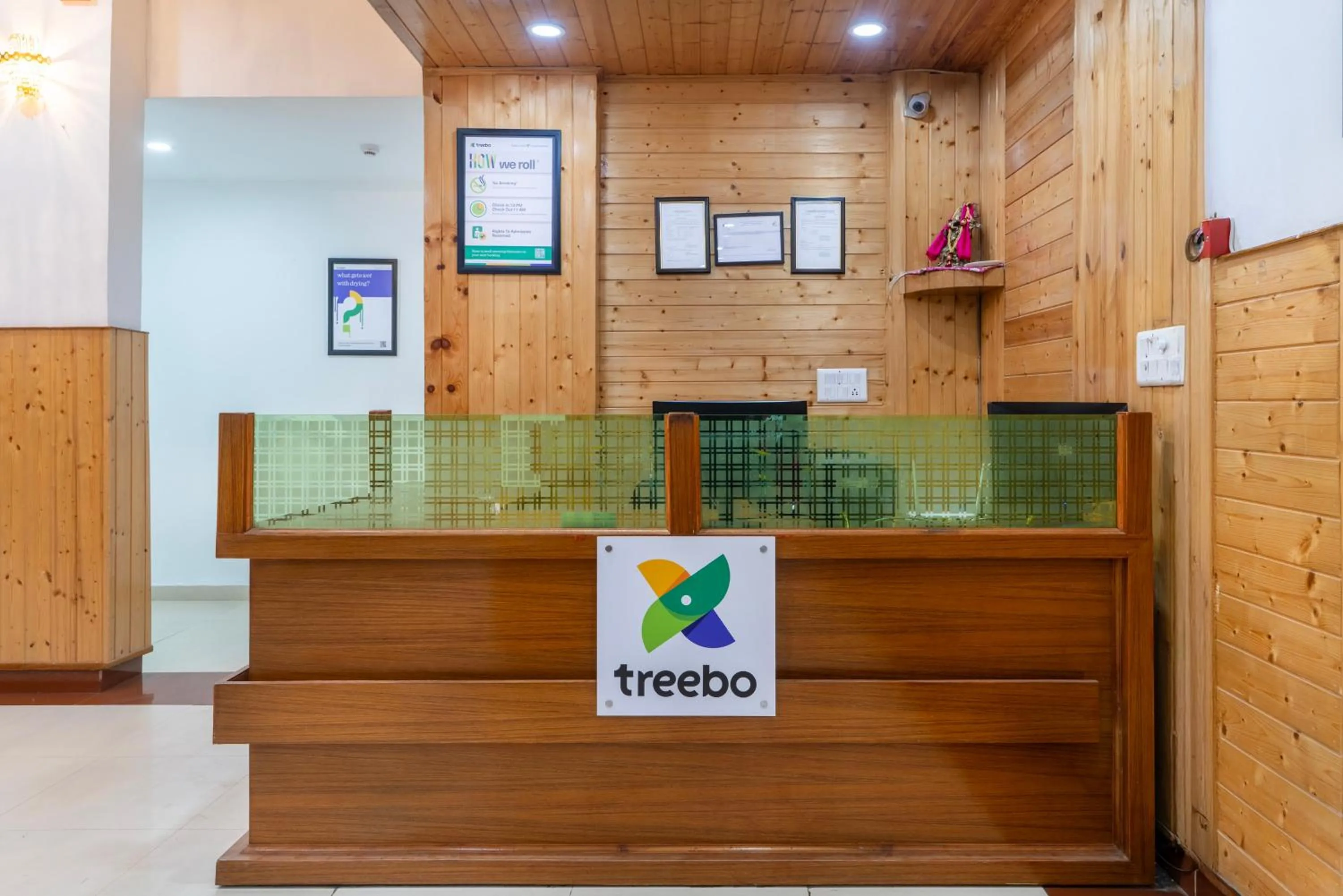 Lobby or reception in Treebo Anand The Mall Solan