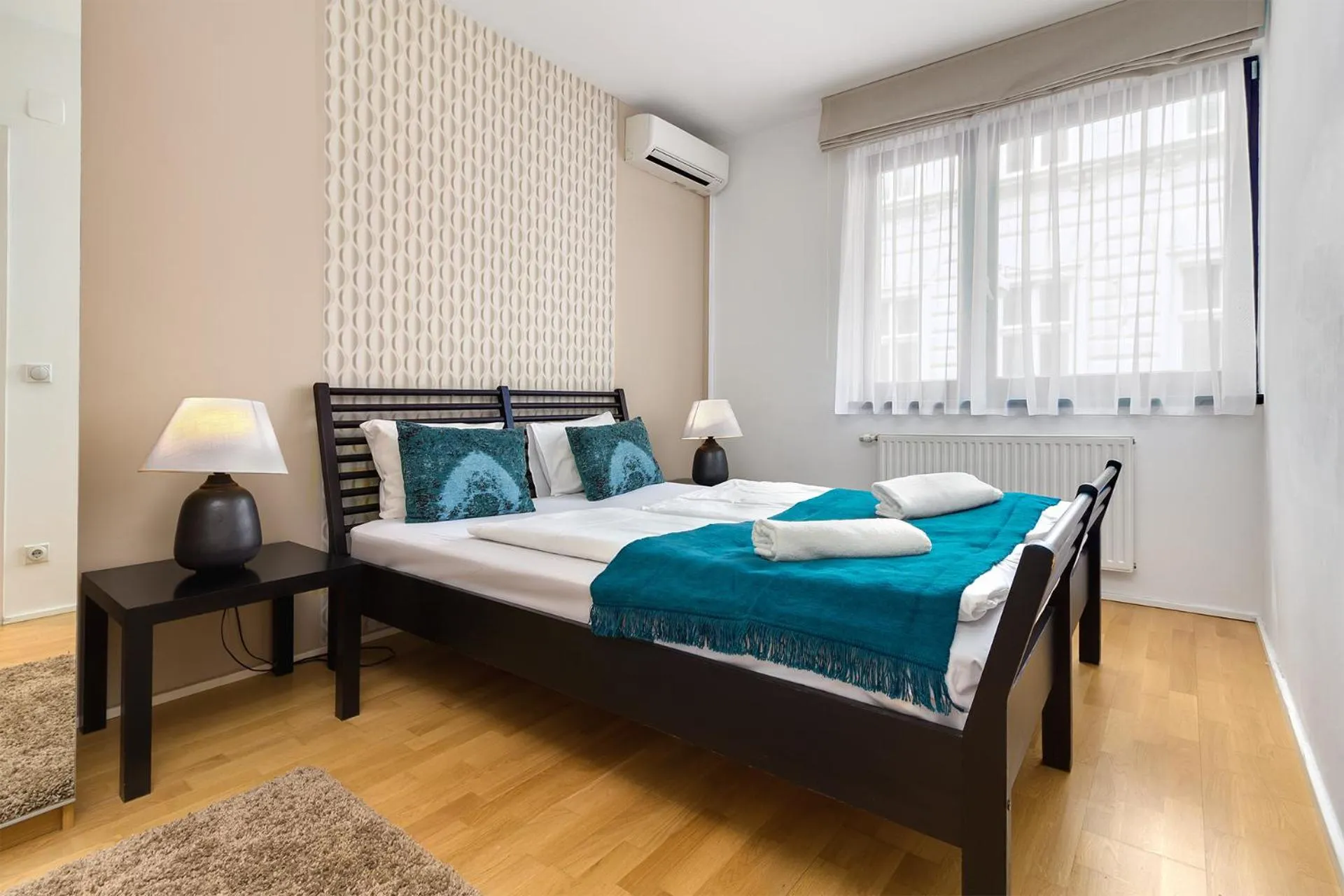 Quality Point Apartments 0-24 reception