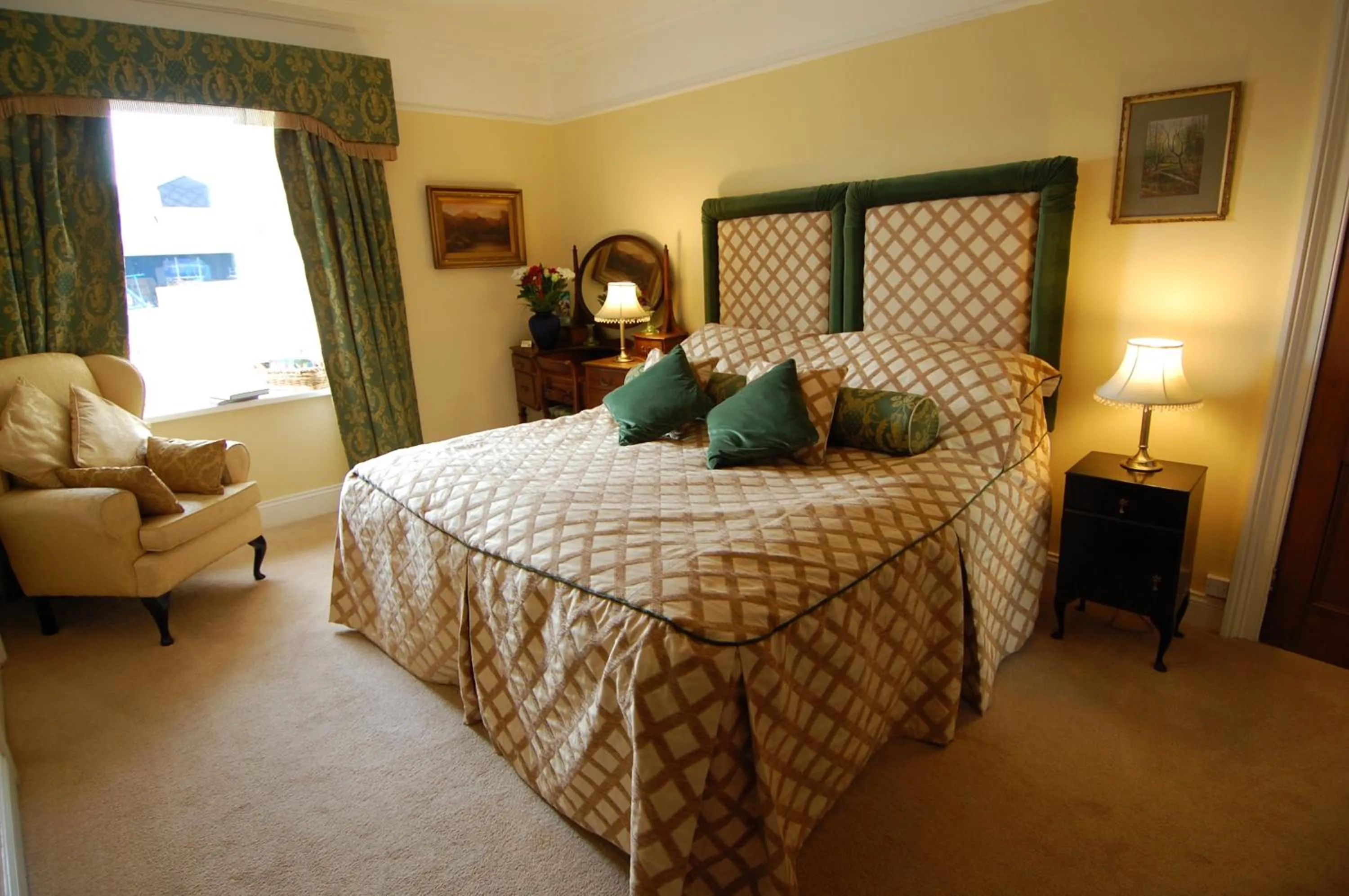 Shower, Bed in Riding Farm